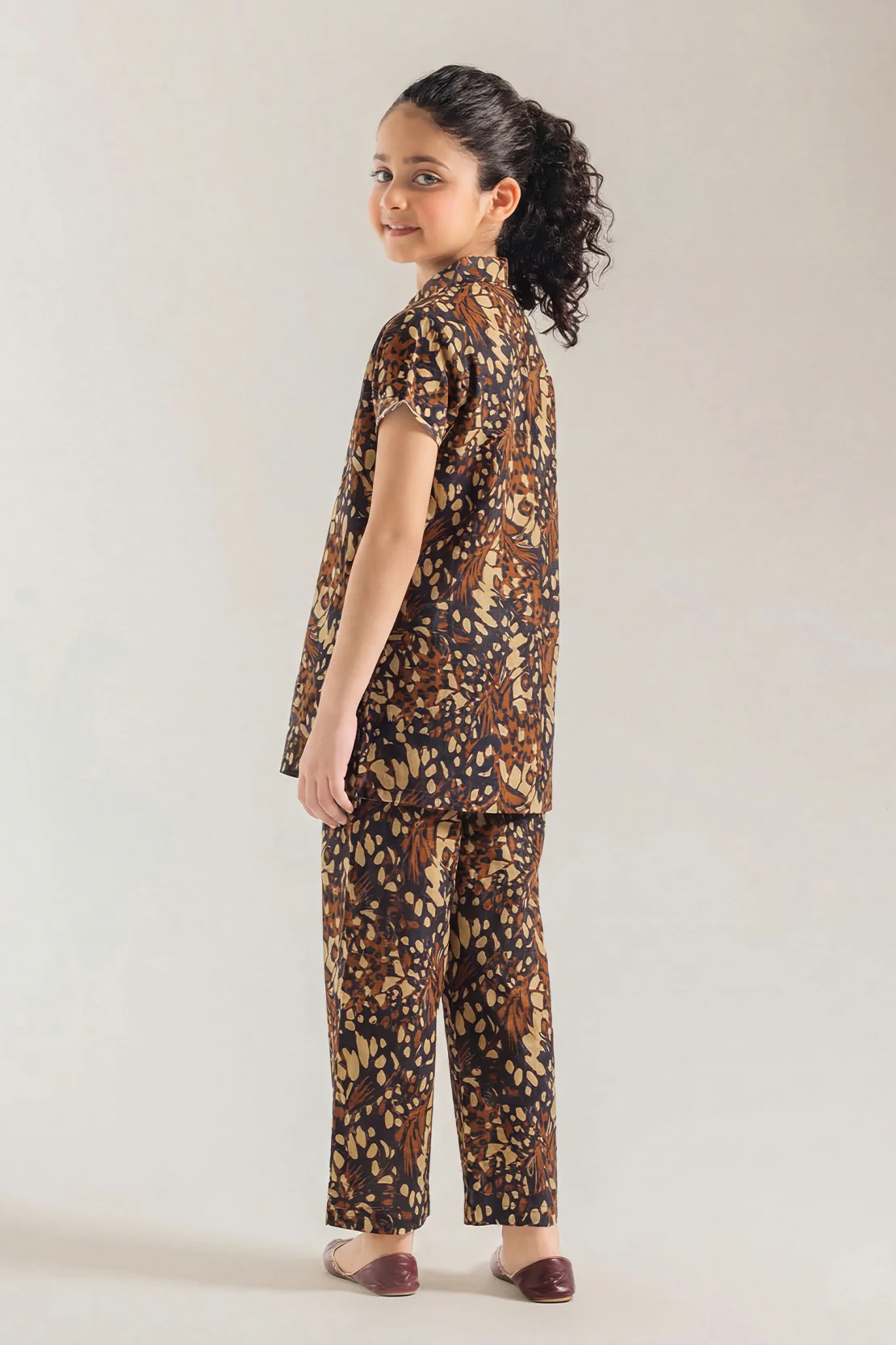 Printed Khaddar Stitched Shirt/Trouser For Kids - Image 2