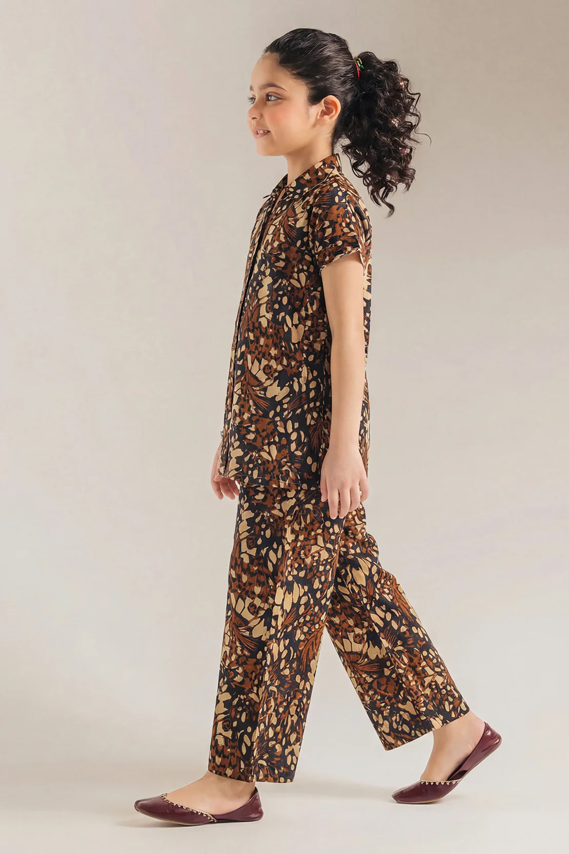 Printed Khaddar Stitched Shirt/Trouser For Kids - Image 3