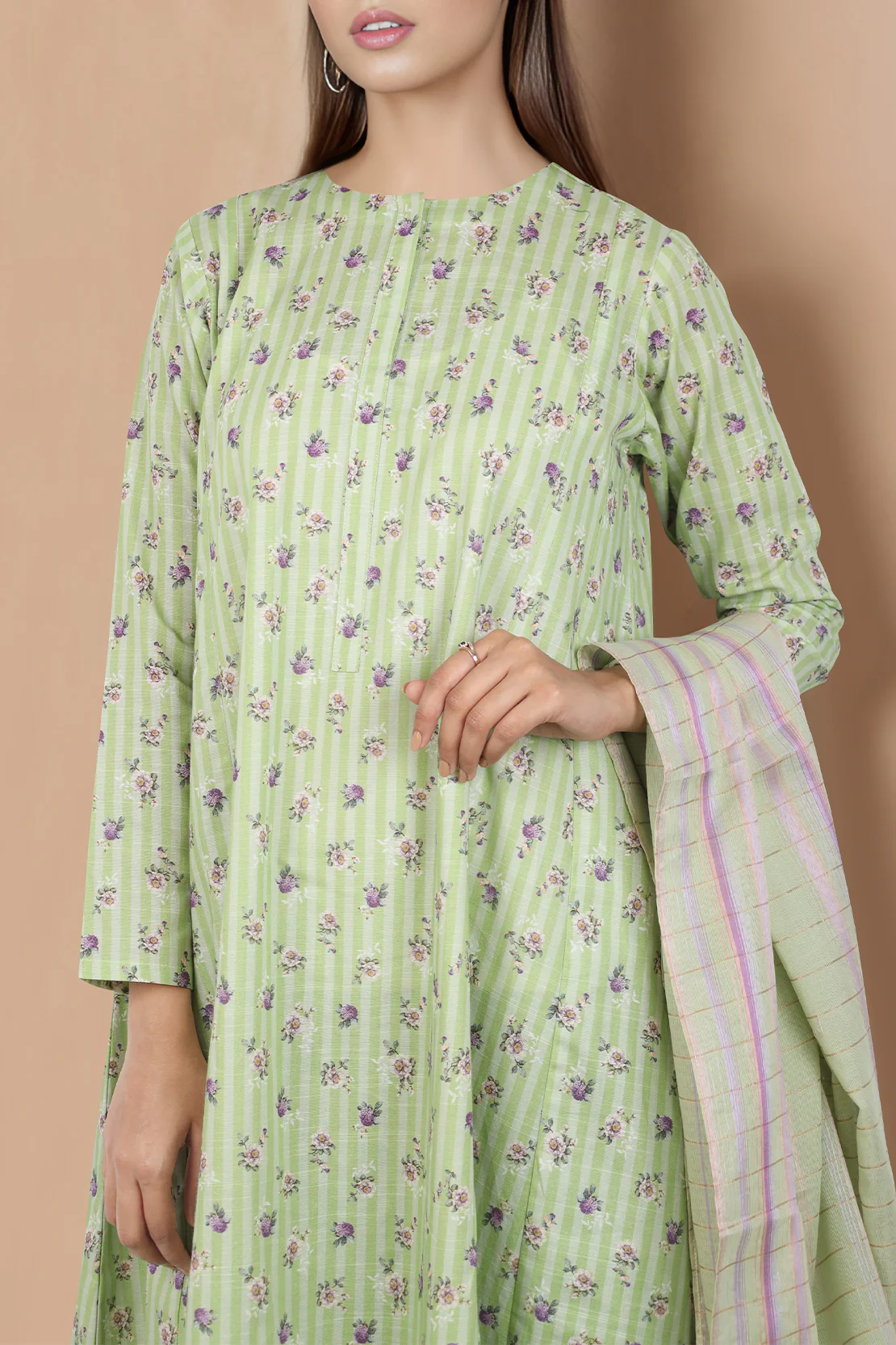 Printed Khaddar Stitched Shirt - Image 2