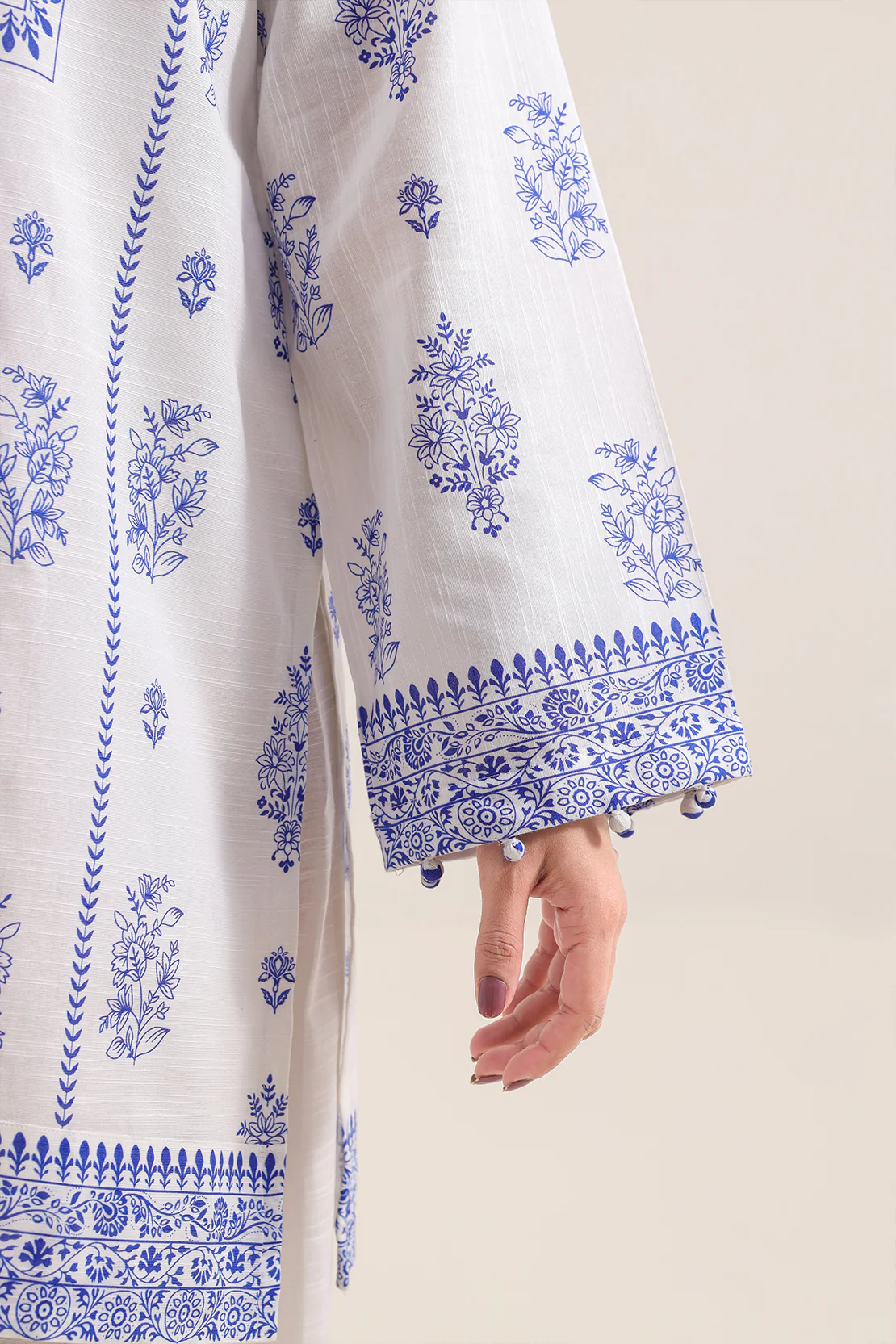 Printed Khaddar Stitched Shirt - Image 4