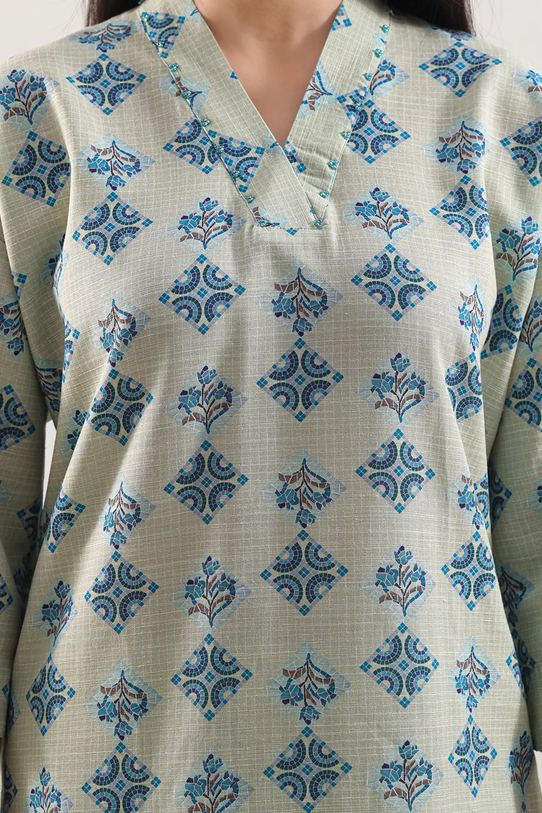 Printed Soft Khaddar Stitched 2 Piece (Shirt/Trouser) - Image 2