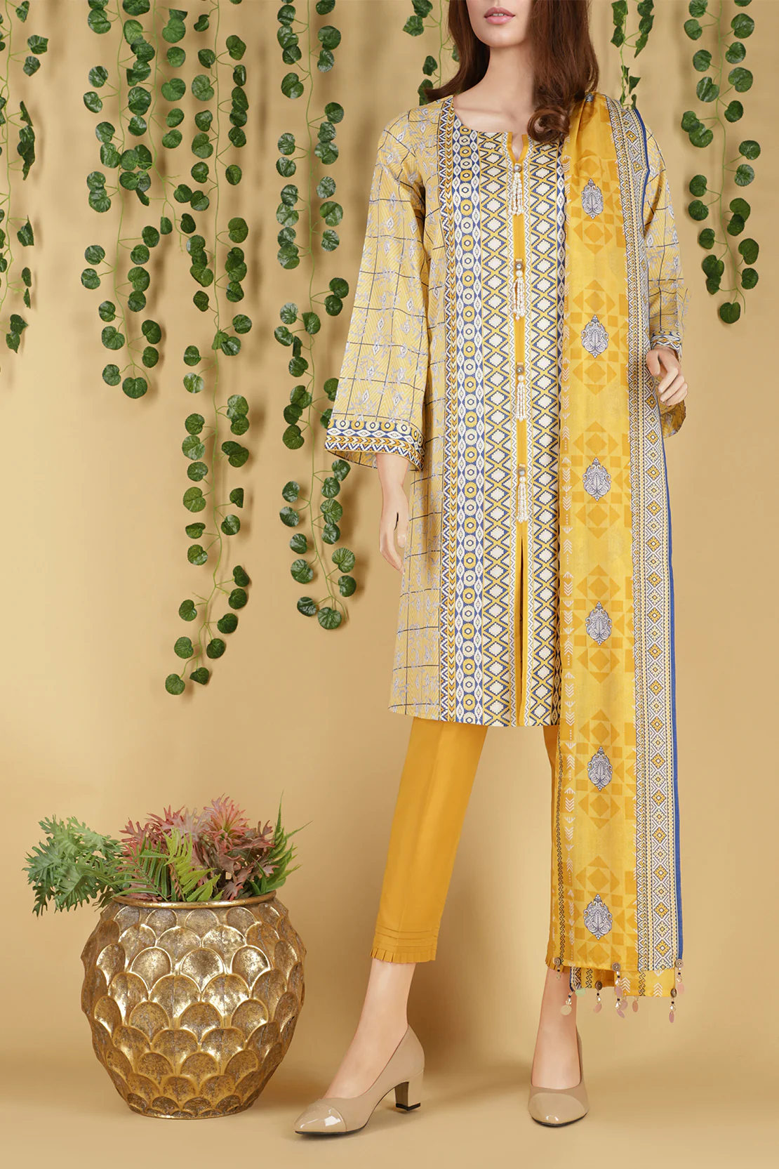 Printed Lawn 2 Piece (Shirt/Trouser)