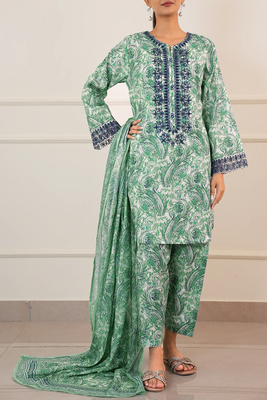 Printed Lawn Stitched 2 Piece (Shirt/Dupatta) - Image 4
