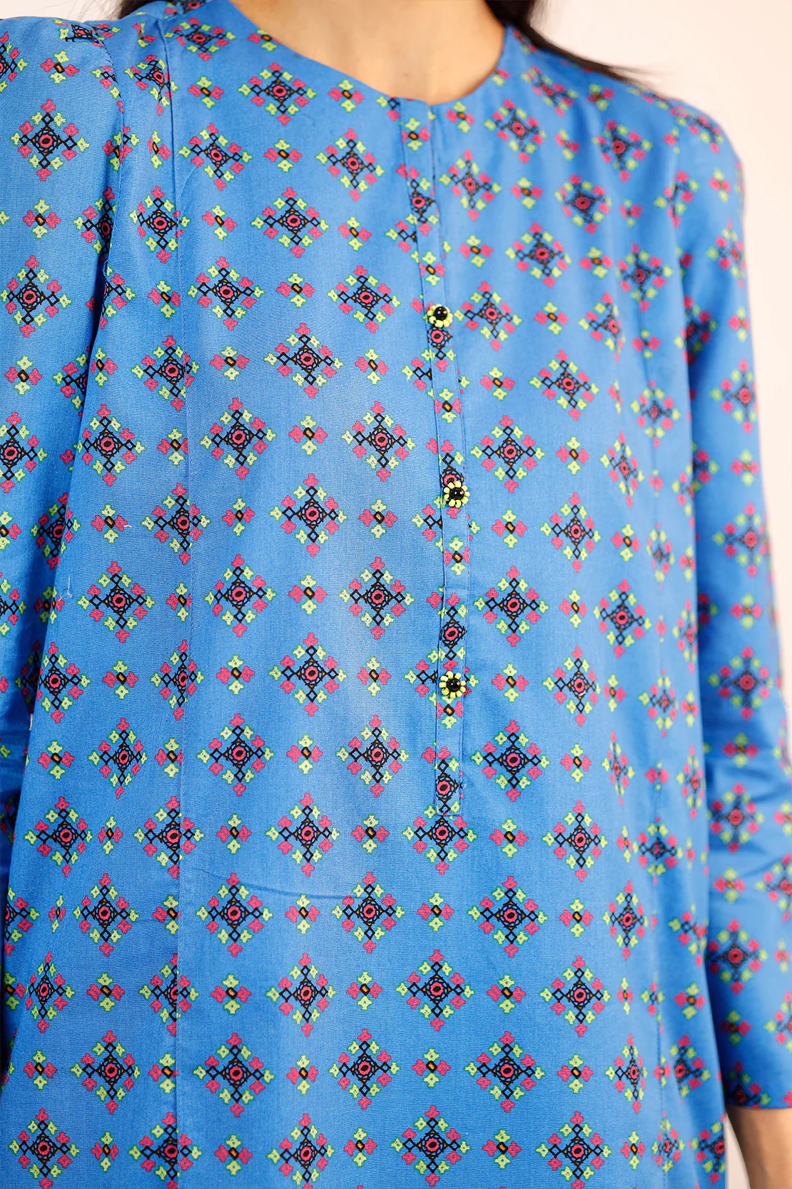 Printed Lawn Stitched 2 Piece (Shirt/Trouser) - Image 4