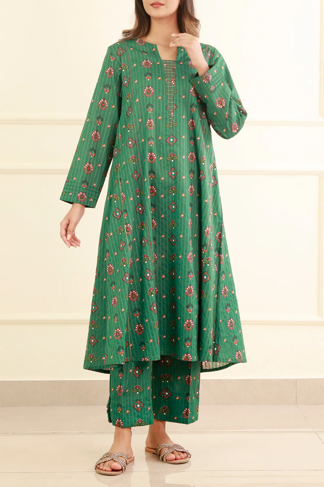 Printed Lawn Stitched 2 Piece (Shirt/Trouser) - Image 3