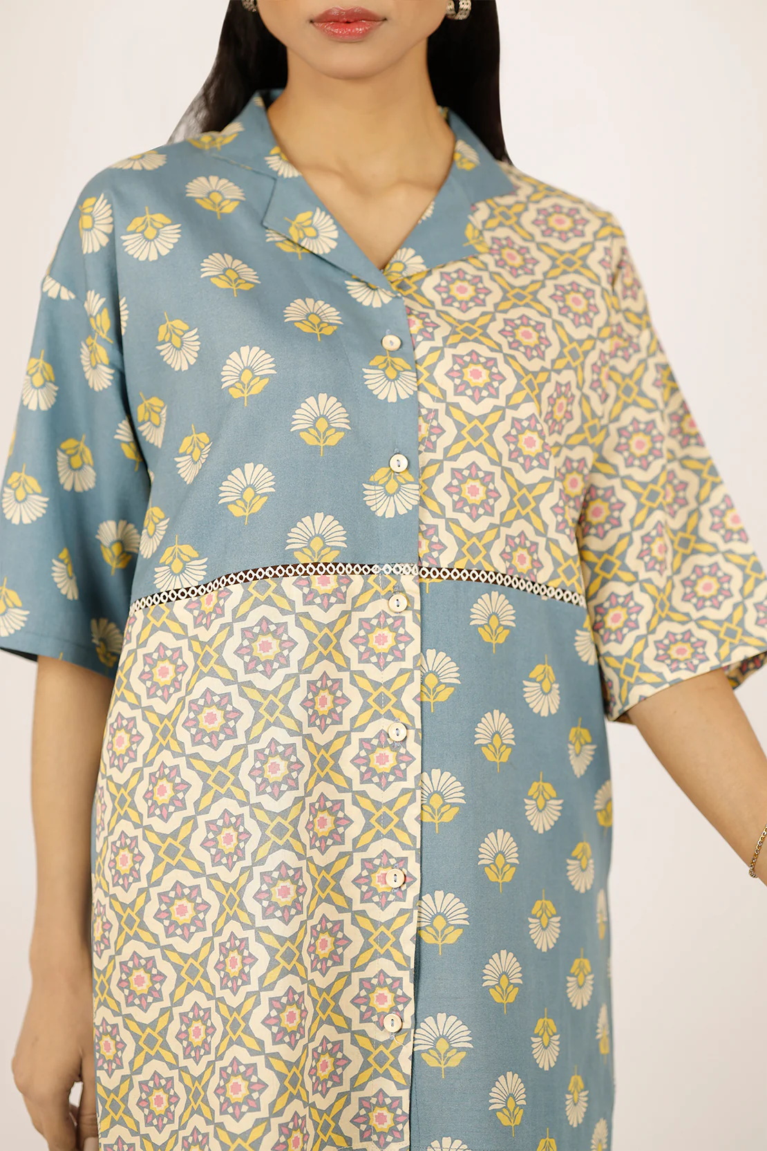 Printed Lawn Stitched 2 Piece (Shirt/Trouser) - Image 2