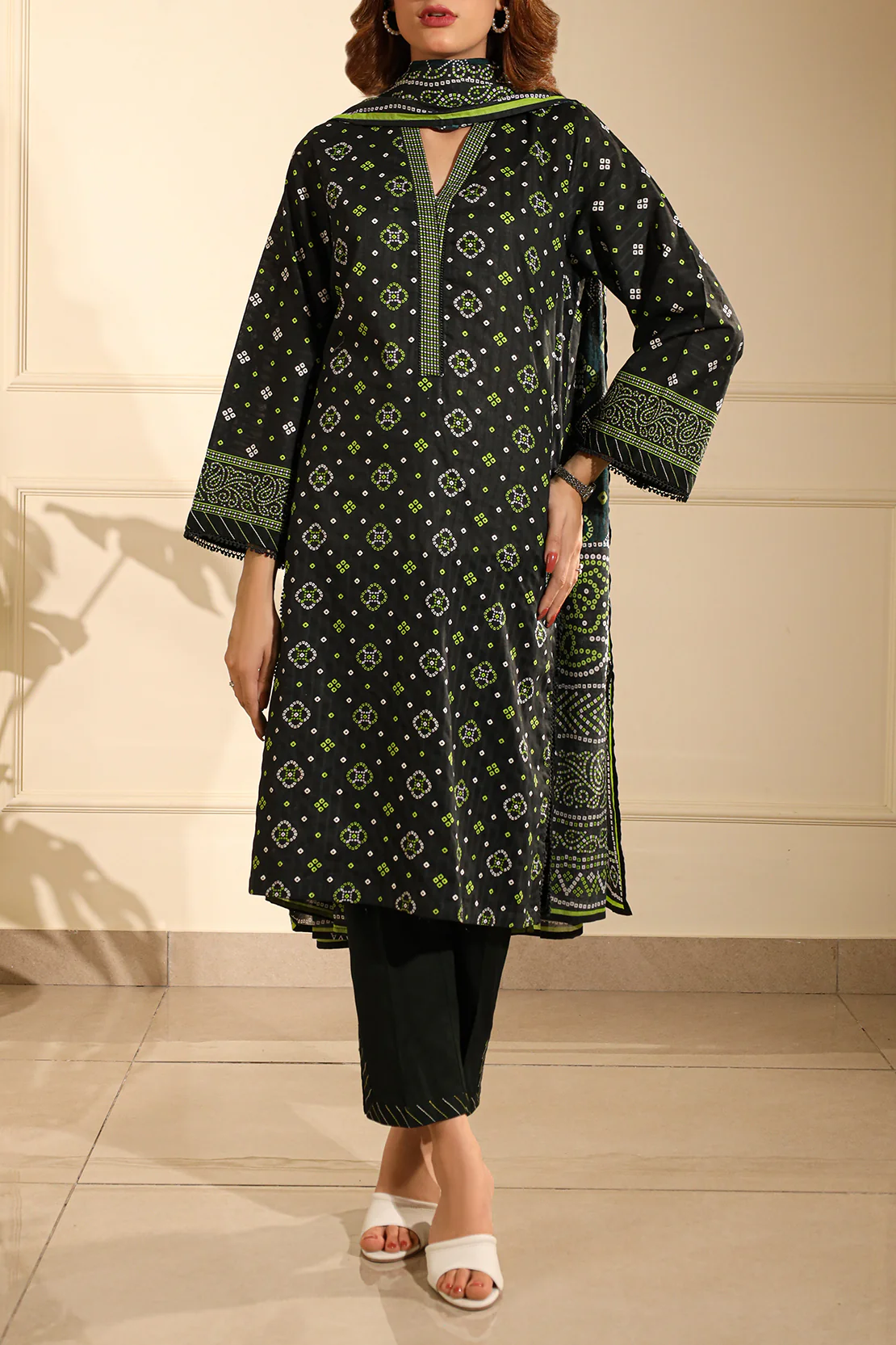 Printed Lawn Stitched 2 Piece (Shirt/Trouser) - Image 3