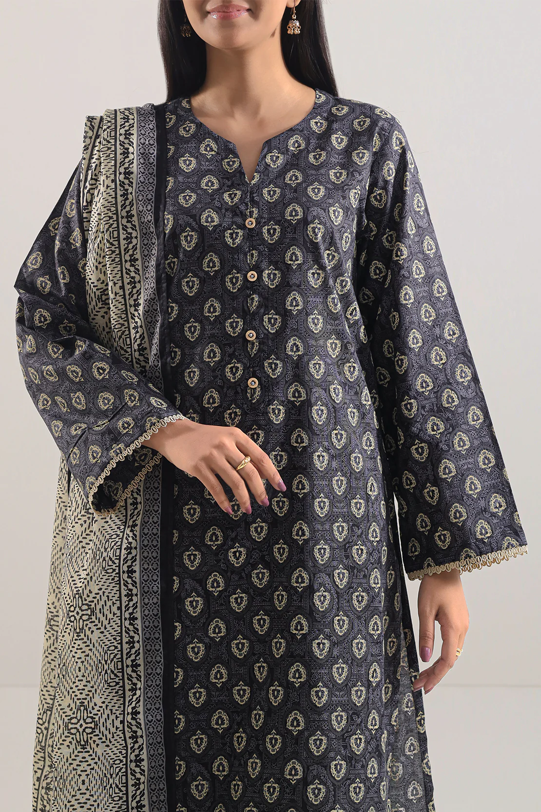 Printed Lawn Stitched 2 Piece (Shirt/Trouser) - Image 2
