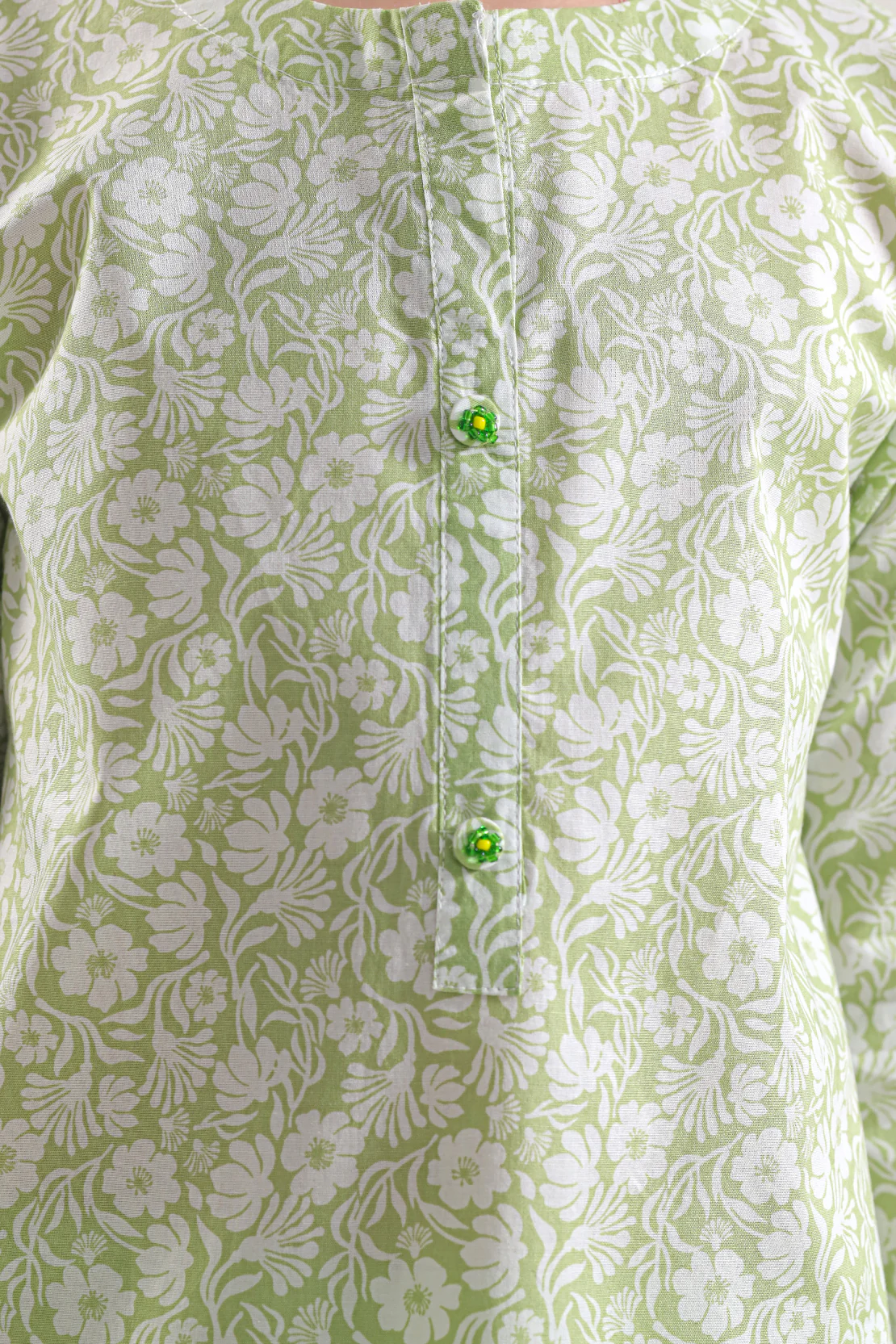 Printed Lawn Stitched 2 Piece (Shirt/Trouser) For Kids - Image 4