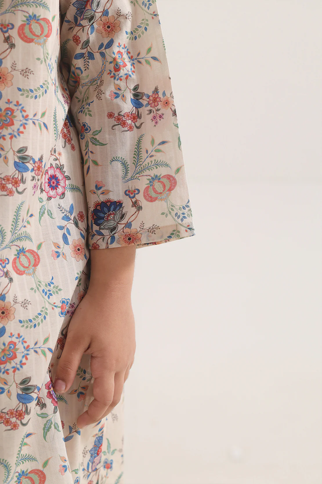 Printed Lawn Stitched 2 Piece (Shirt/Trouser) For Kids - Image 4