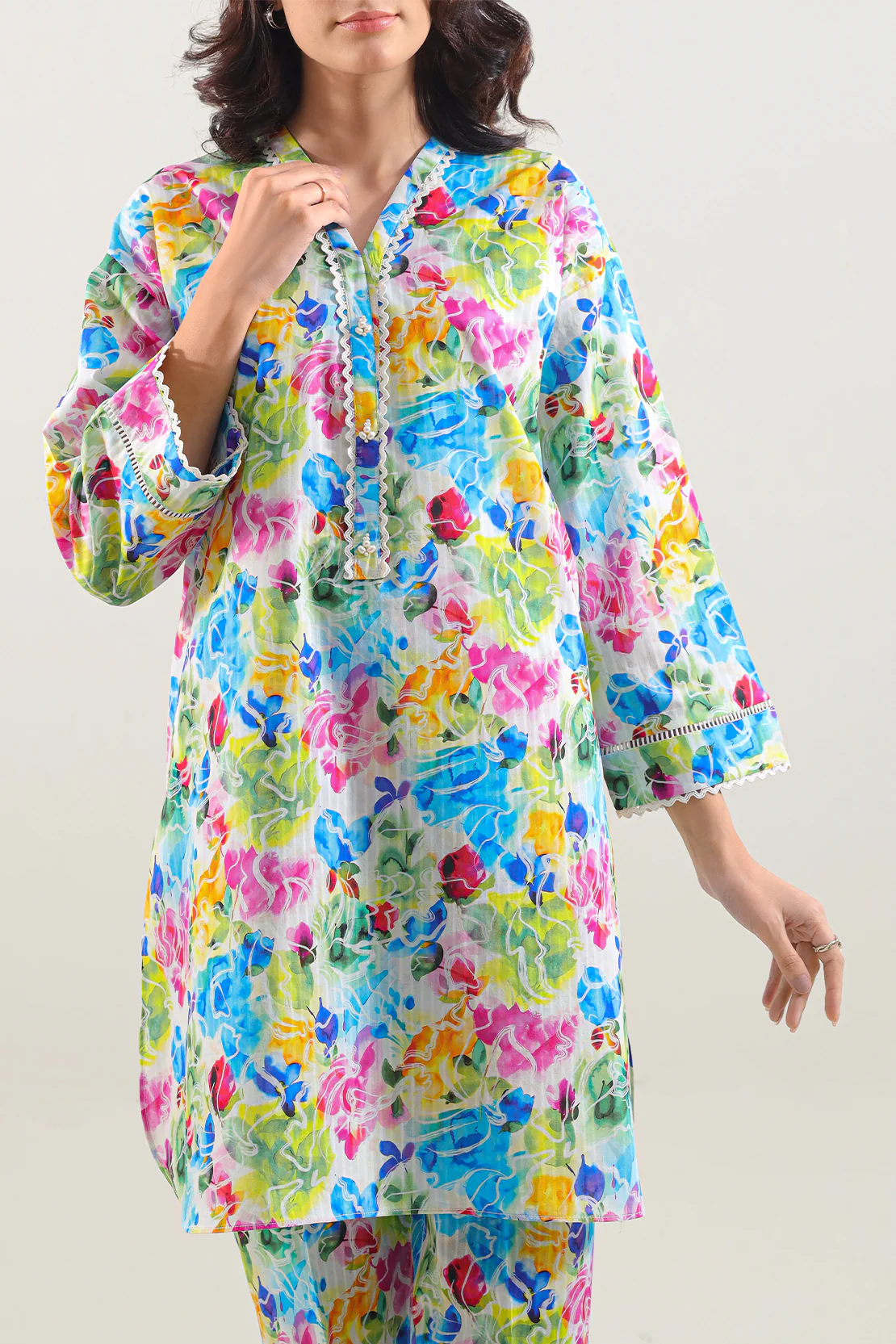 Printed Lawn Stitched 2 Piece (Shirt/Trouser) - Image 3