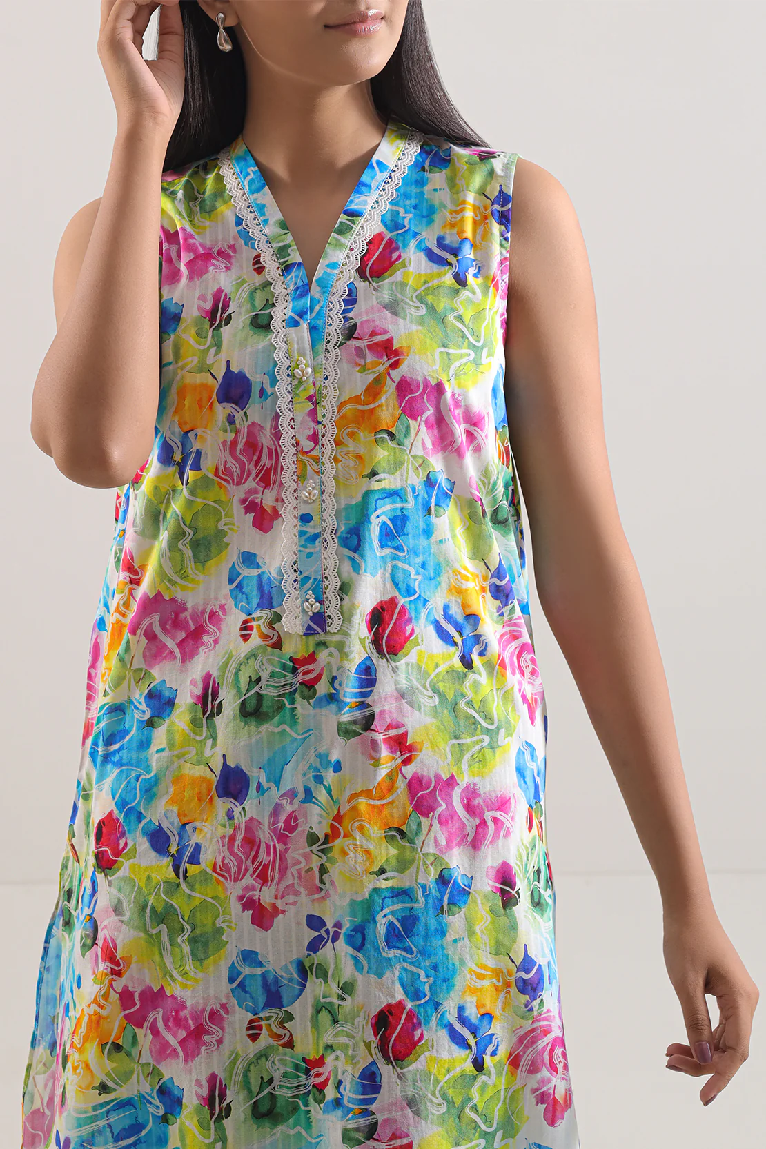 Printed Lawn Stitched 2 Piece (Shirt/Trouser) - Image 4