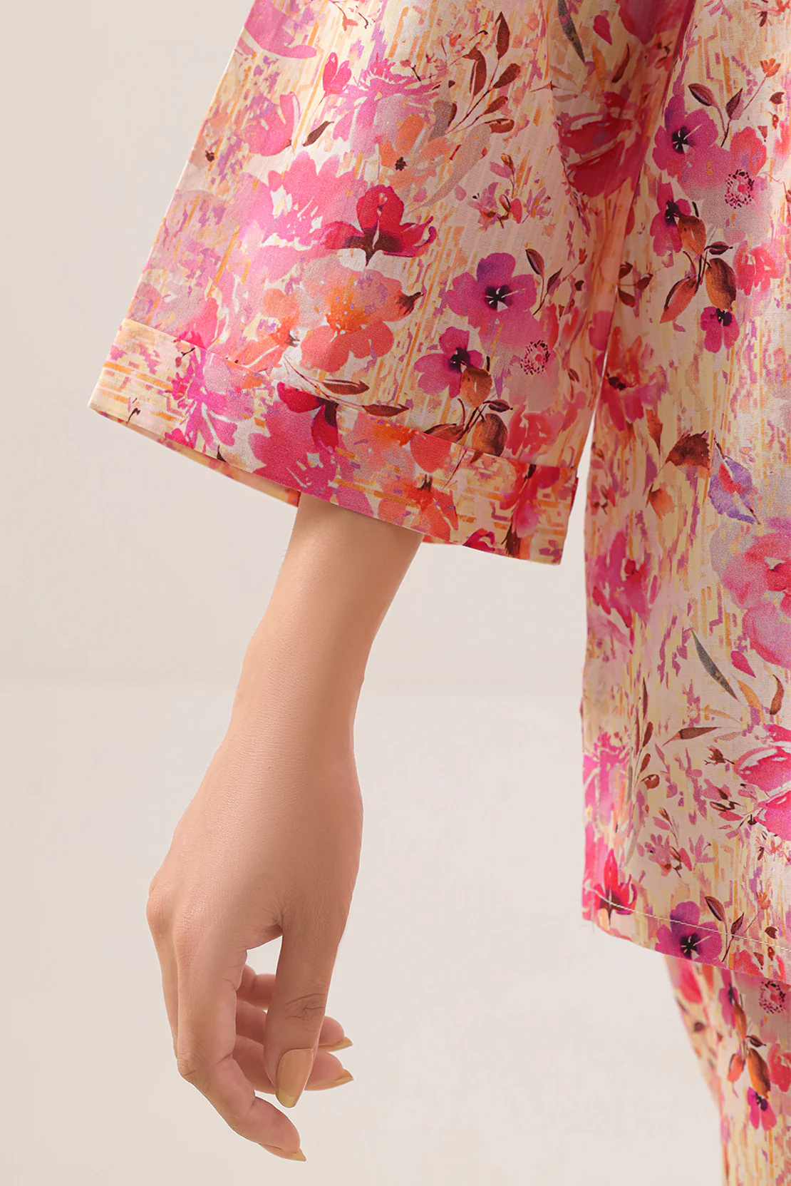 Printed Lawn Stitched 2 Piece (Shirt/Trouser) - Image 4