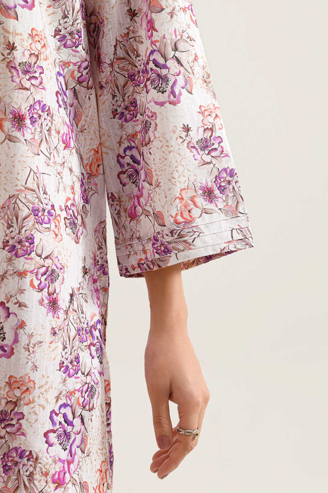 Printed Lawn Stitched 2 Piece (Shirt/Trouser) - Image 5
