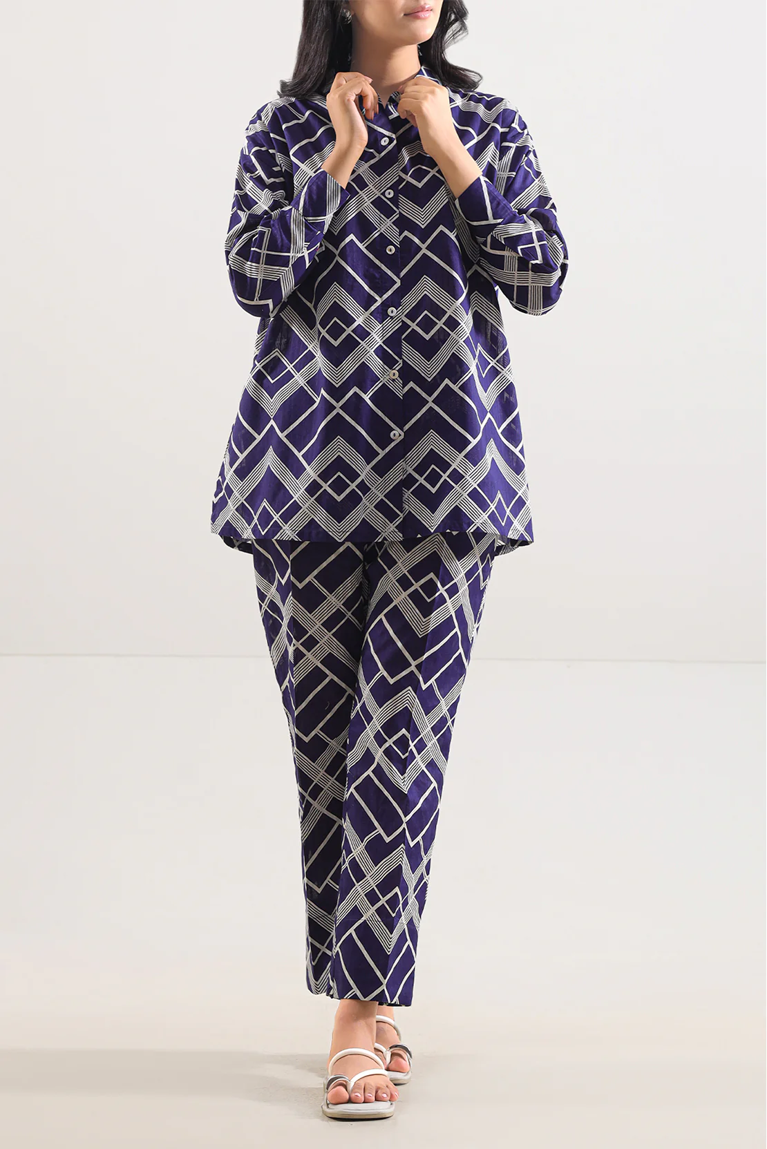 Printed Lawn Stitched 2 Piece (Shirt/Trouser) - Image 2