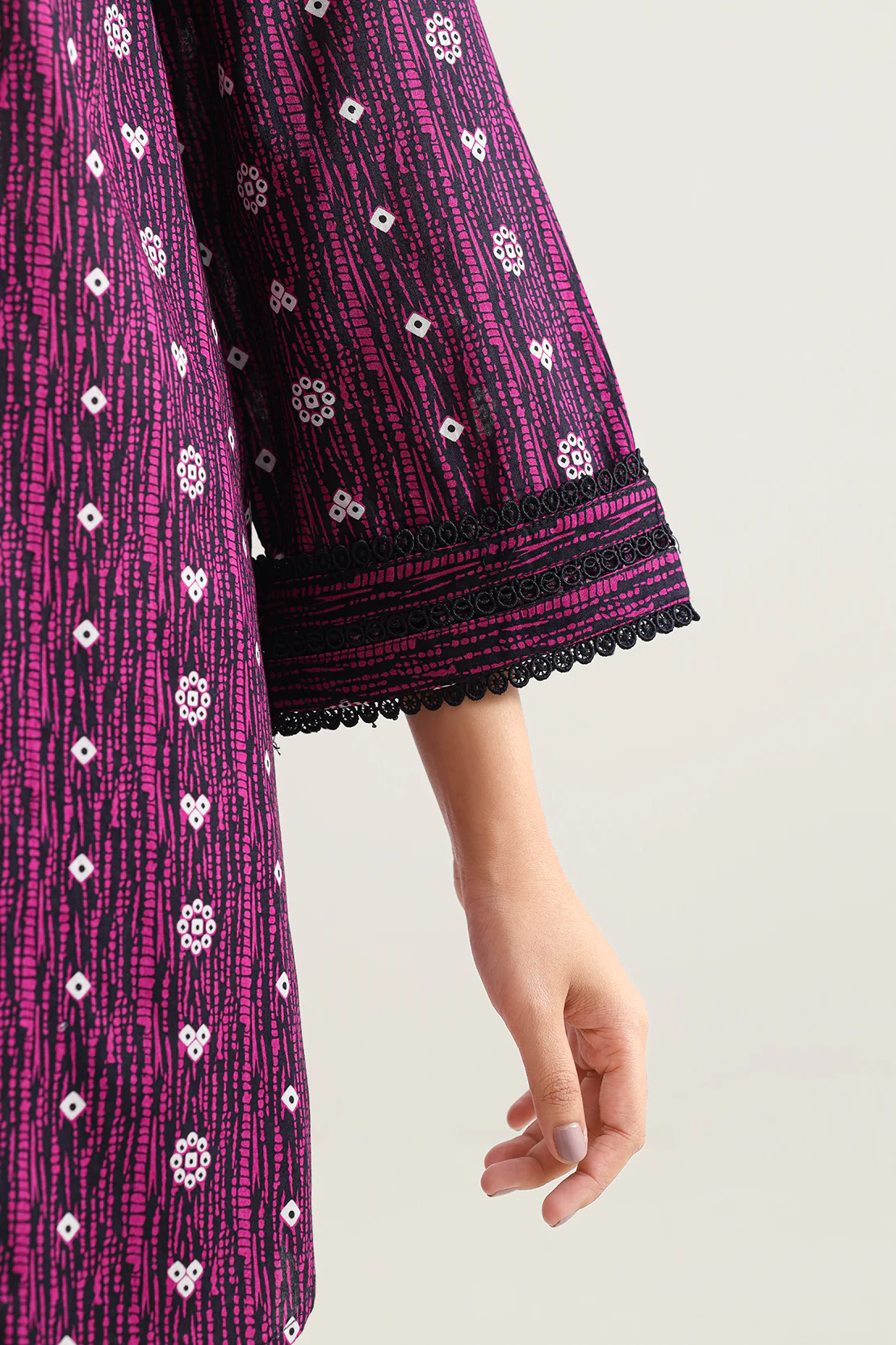 Printed Lawn Stitched 2 Piece (Shirt/Trouser) - Image 5