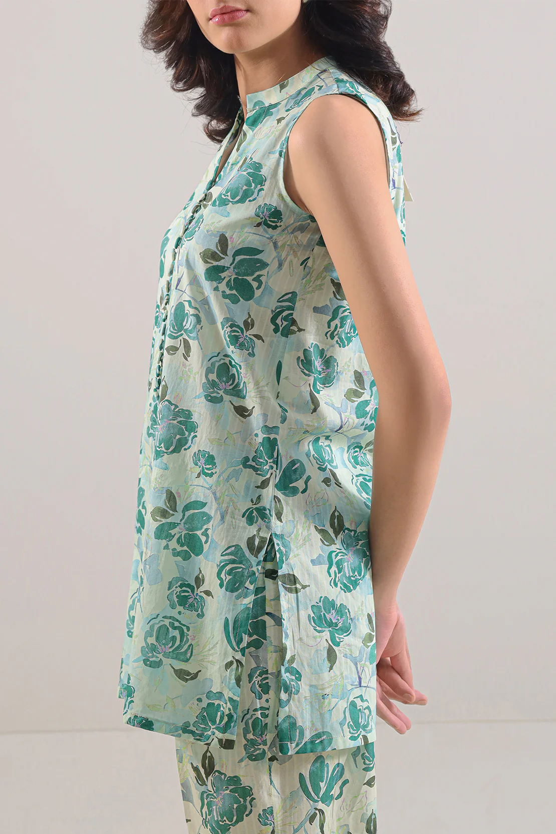 Printed Lawn Stitched 2 Piece (Shirt/Trouser) - Image 4