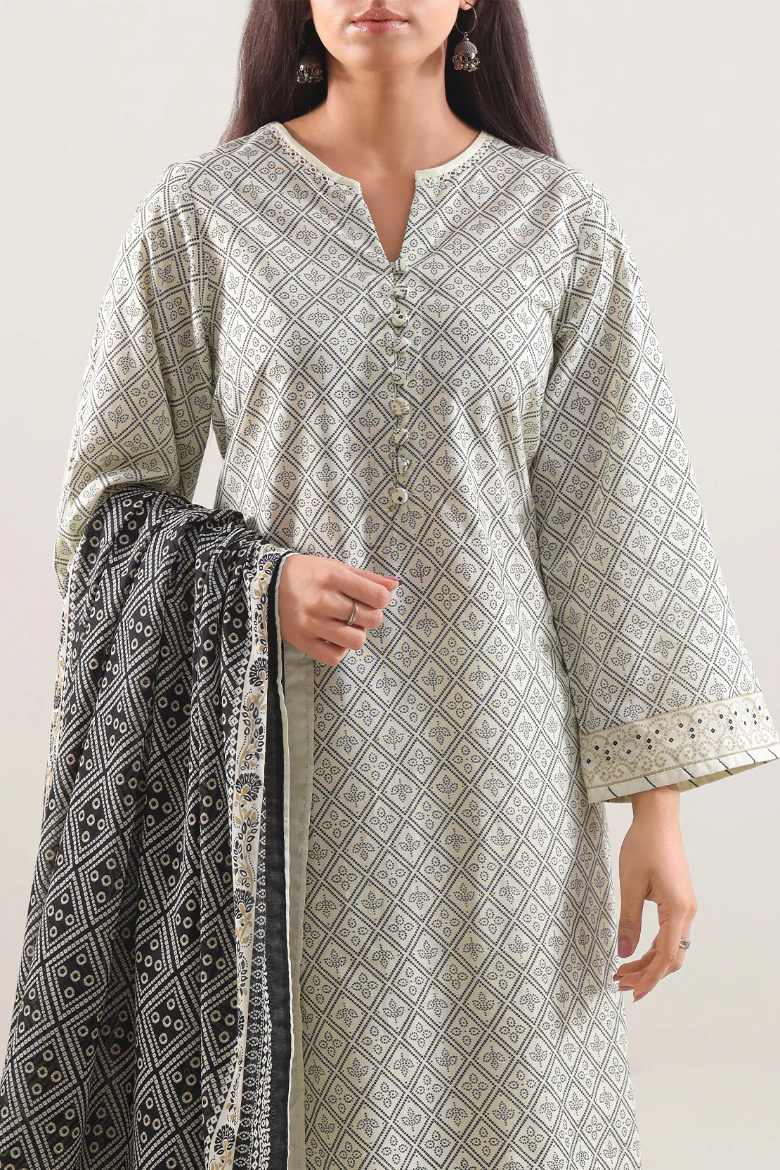 Printed Lawn Stitched 2 Piece (Shirt/Trouser) - Image 3