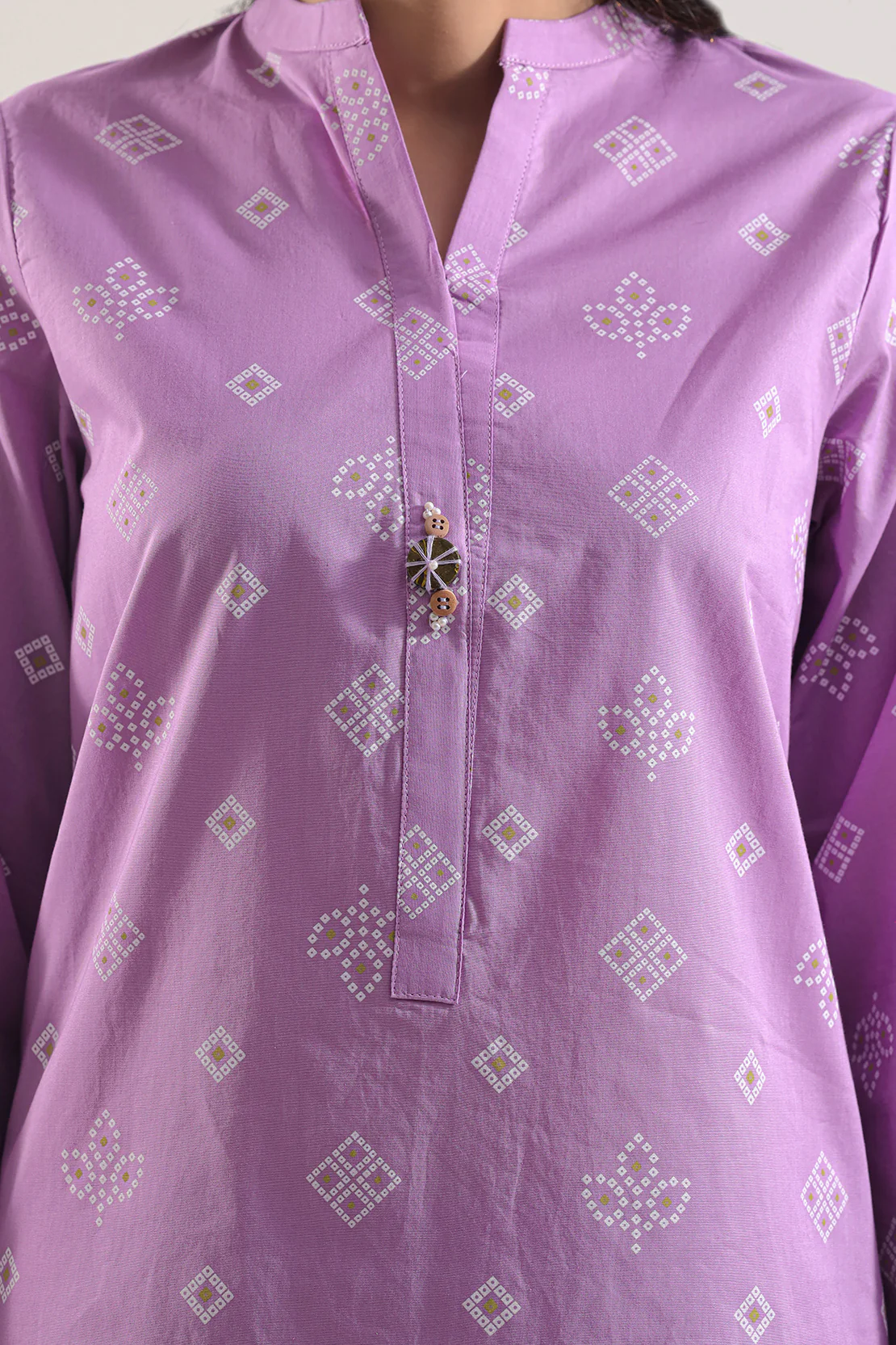 Printed Lawn Stitched 2 Piece (Shirt/Trouser) - Image 4