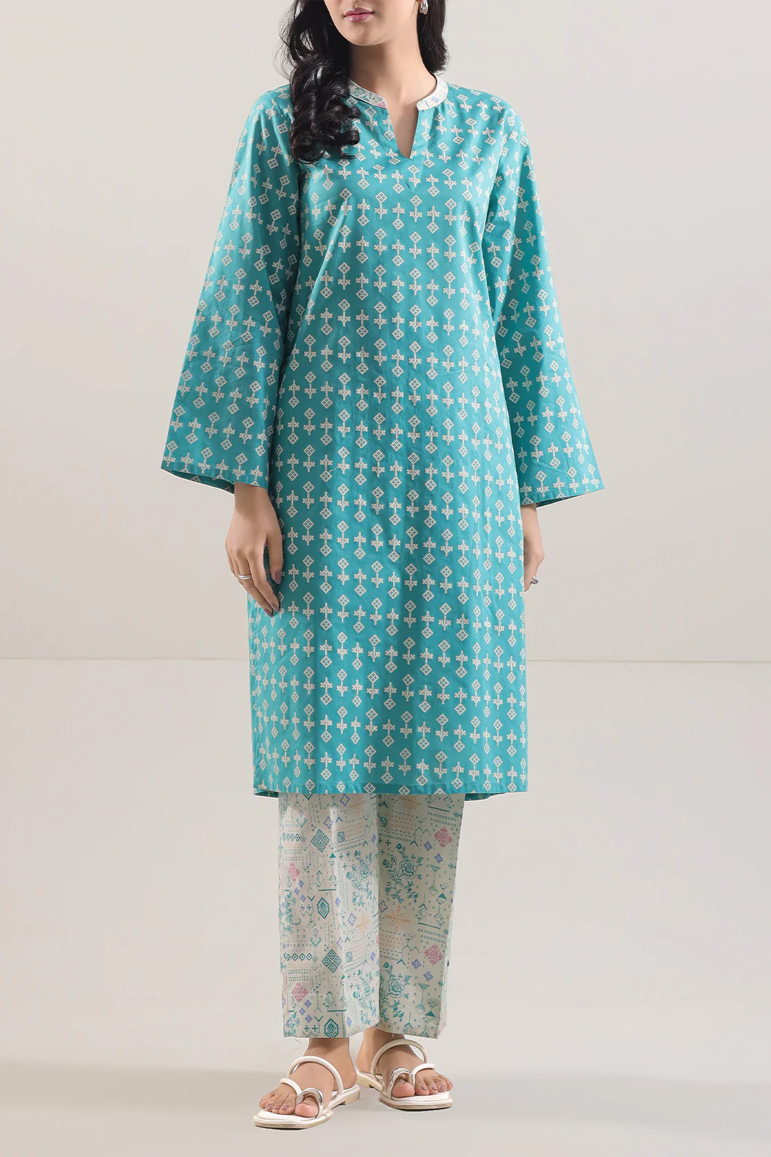 Printed Lawn Stitched 2 Piece (Shirt/Trouser)
