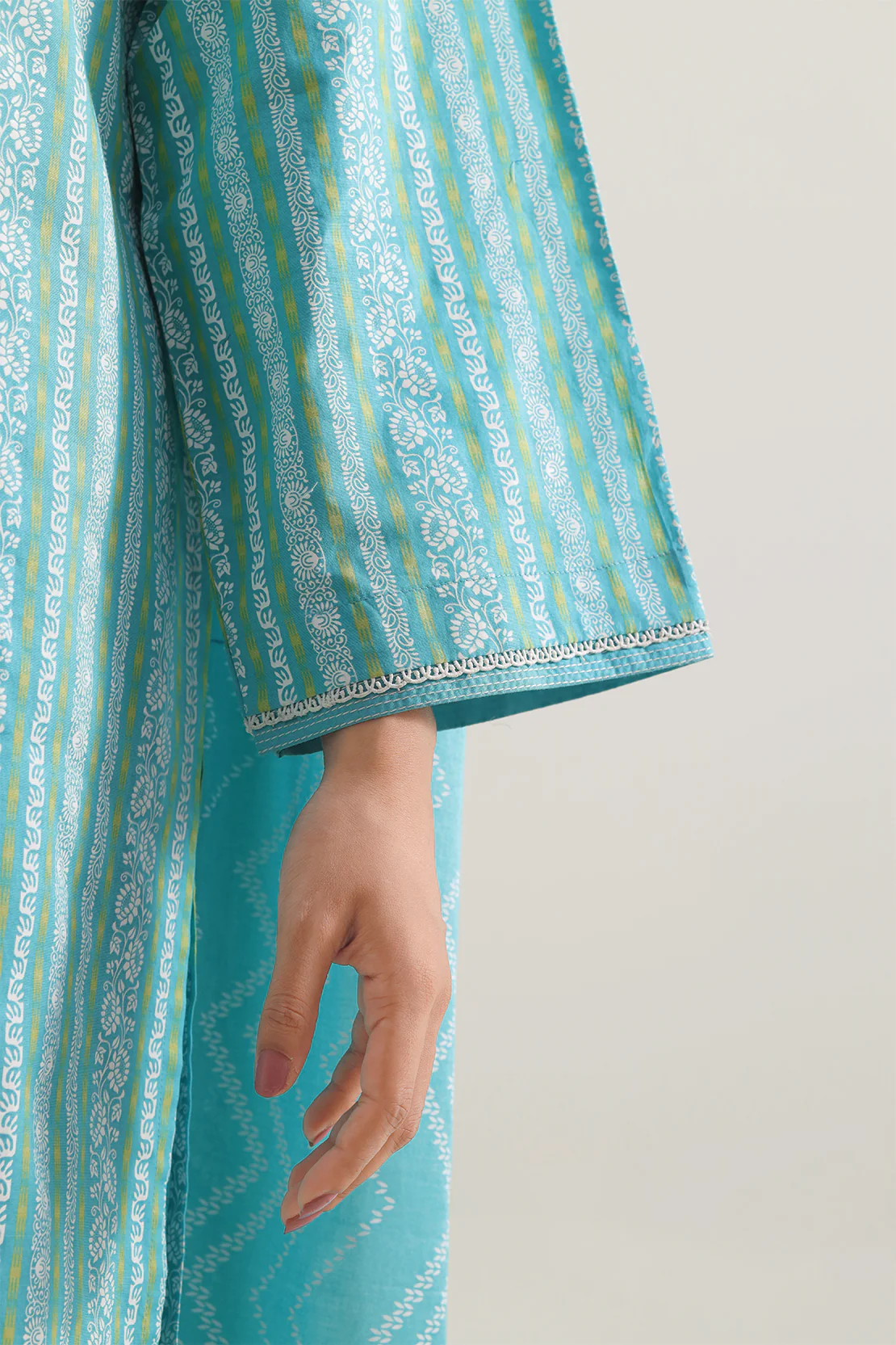 Printed Lawn Stitched 2 Piece (Shirt/Trouser) - Image 4