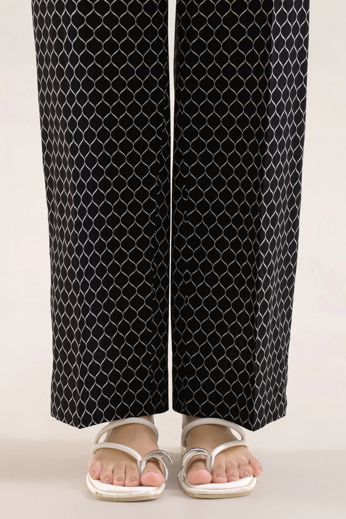 Printed Lawn Stitched 2 Piece (Shirt/Trouser) - Image 6