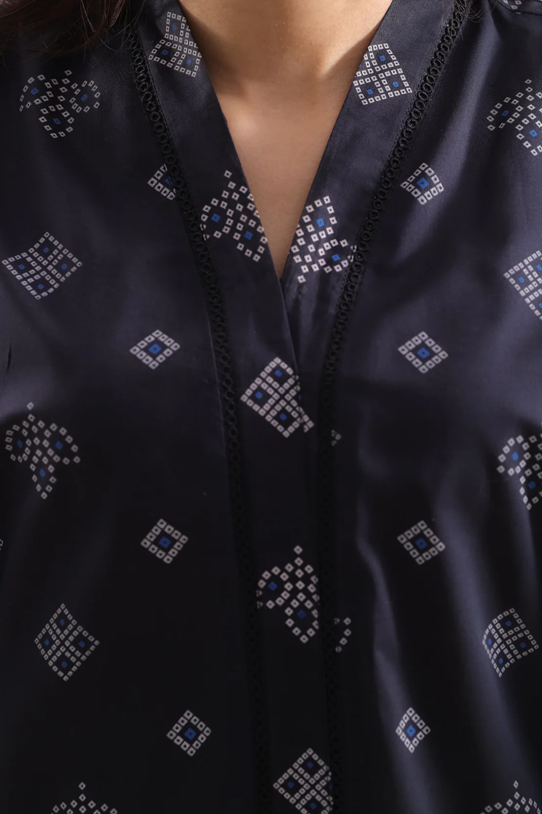 Printed Lawn Stitched 2 Piece (Shirt/Trouser) - Image 4
