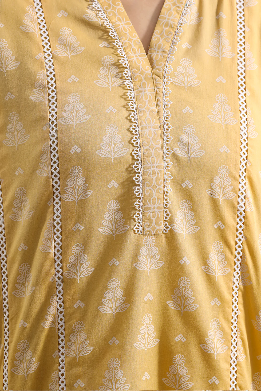 Printed Lawn Stitched 2 Piece (Shirt/Trouser) - Image 3