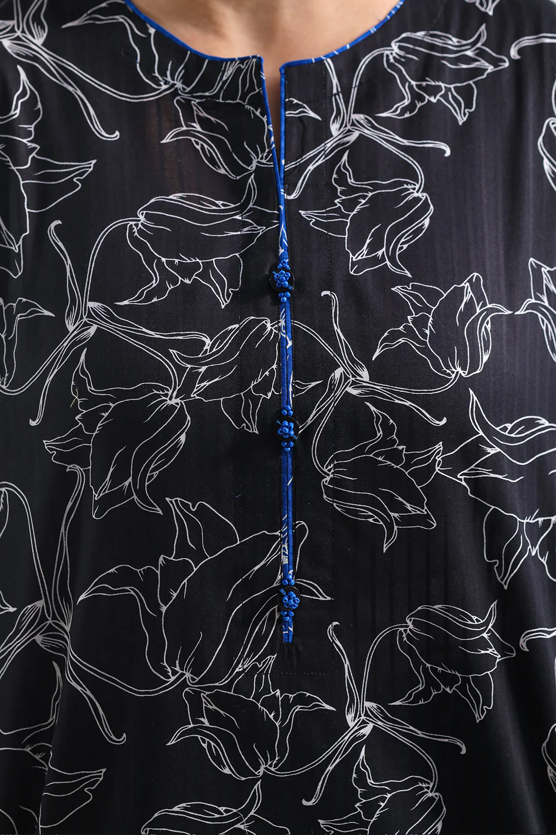 Printed Lawn Stitched 2 Piece (Shirt/Trouser) - Image 2