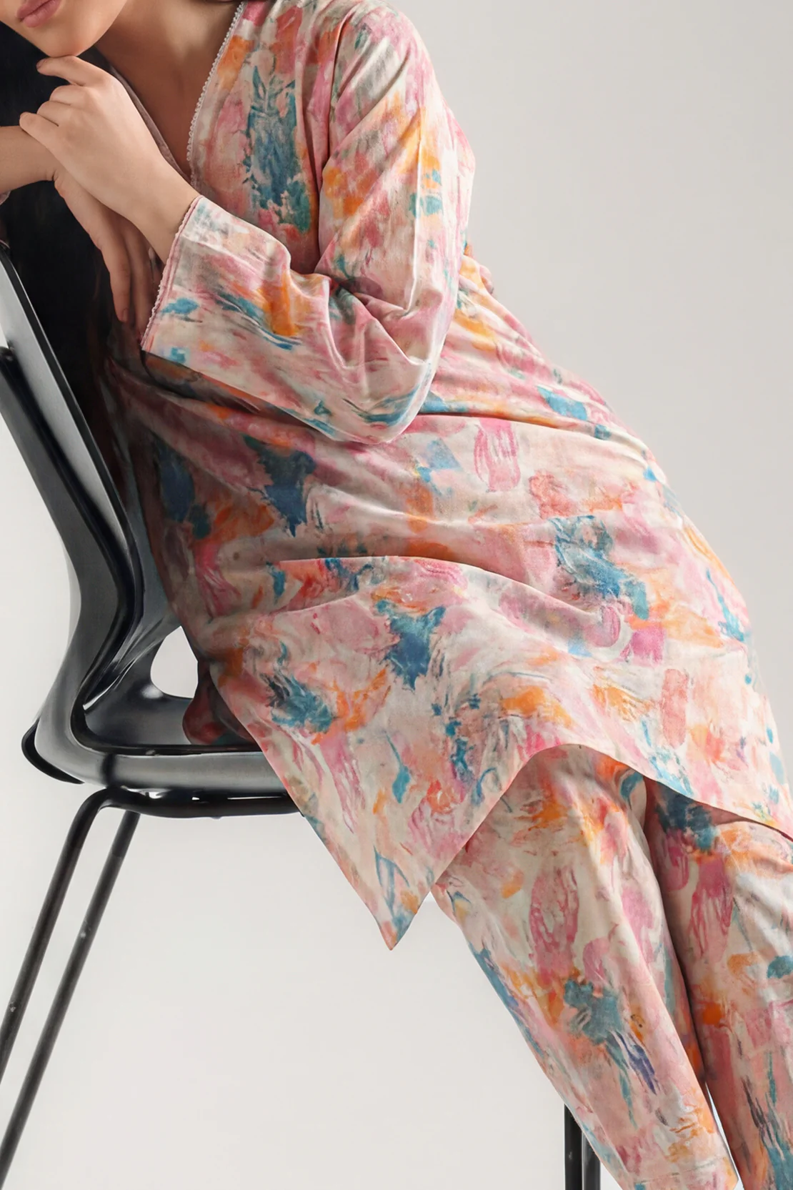 Printed Lawn Stitched 2 Piece (Shirt/Trouser) - Image 4