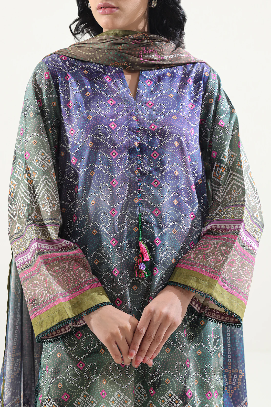 Printed Lawn Stitched 3 Piece - Image 4