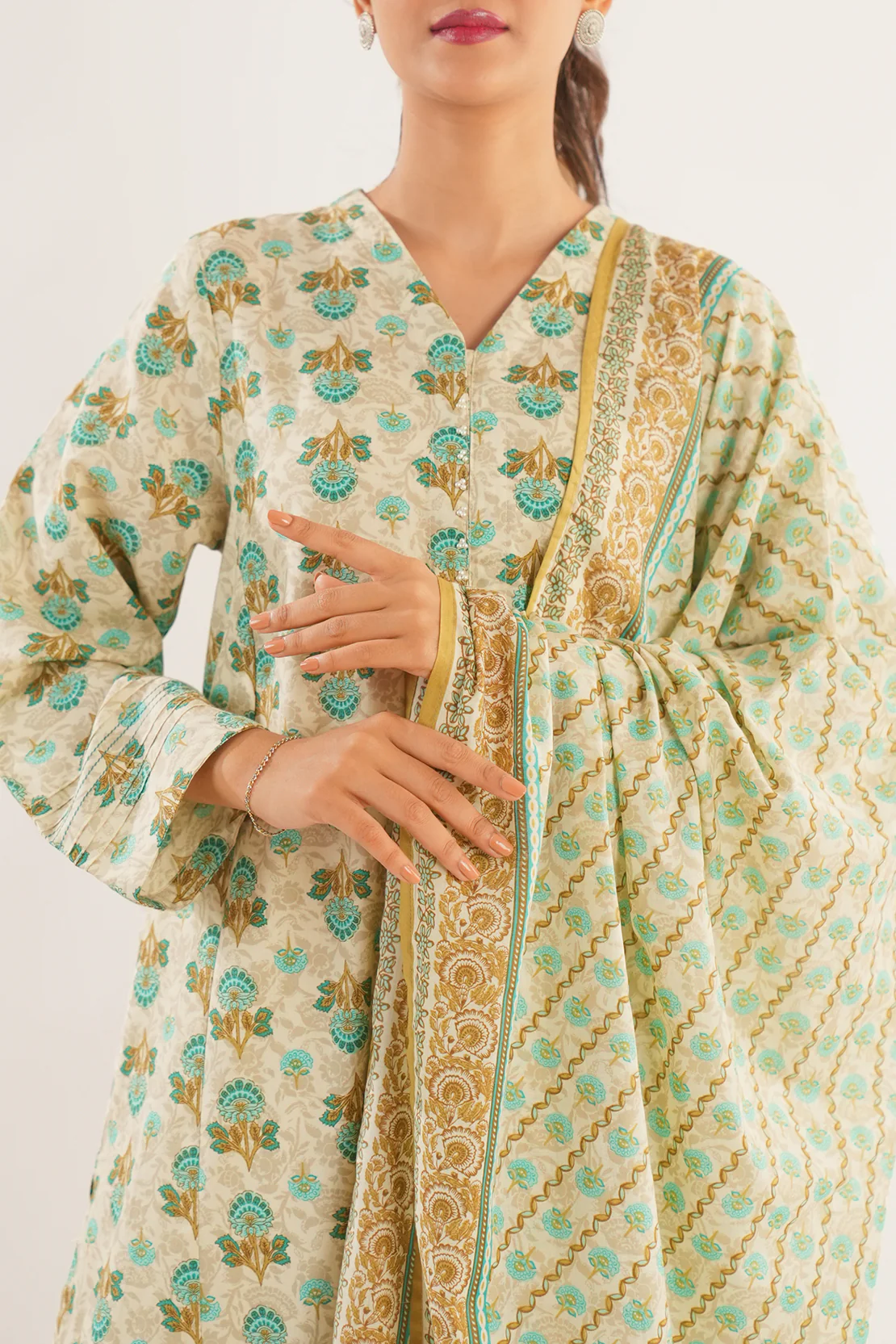 Printed Lawn Stitched 3 Piece - Image 6