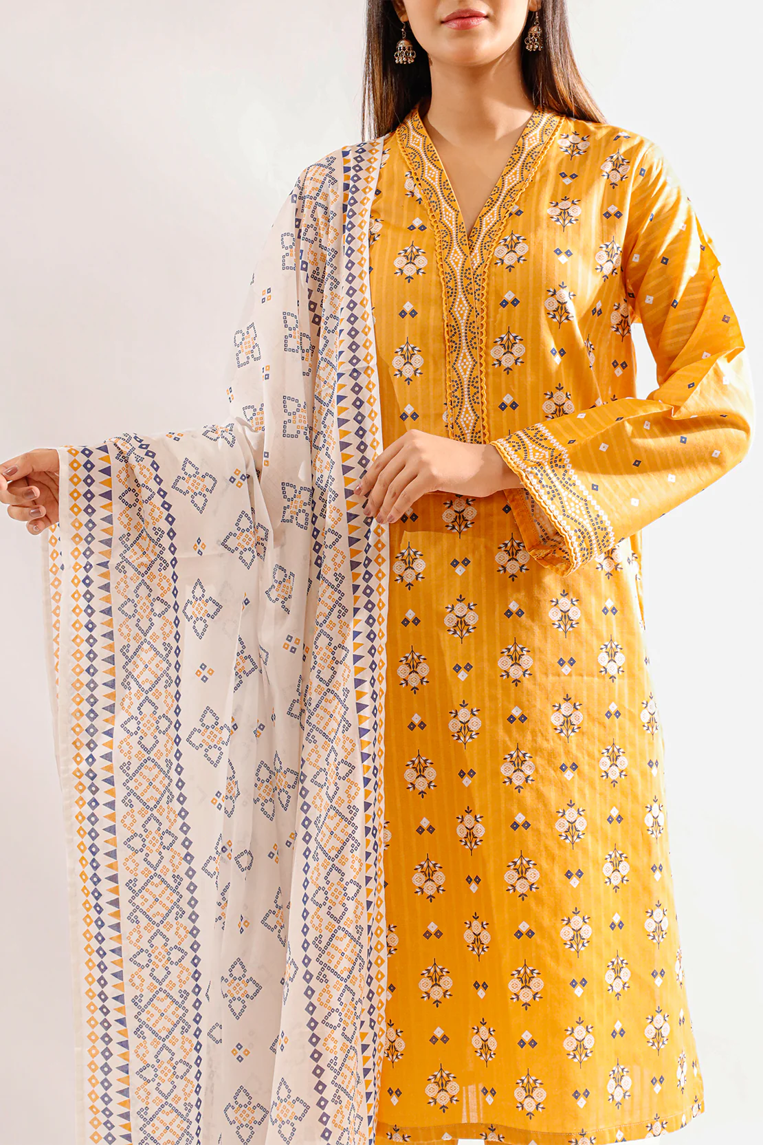 Printed Lawn Stitched 3 Piece - Image 5