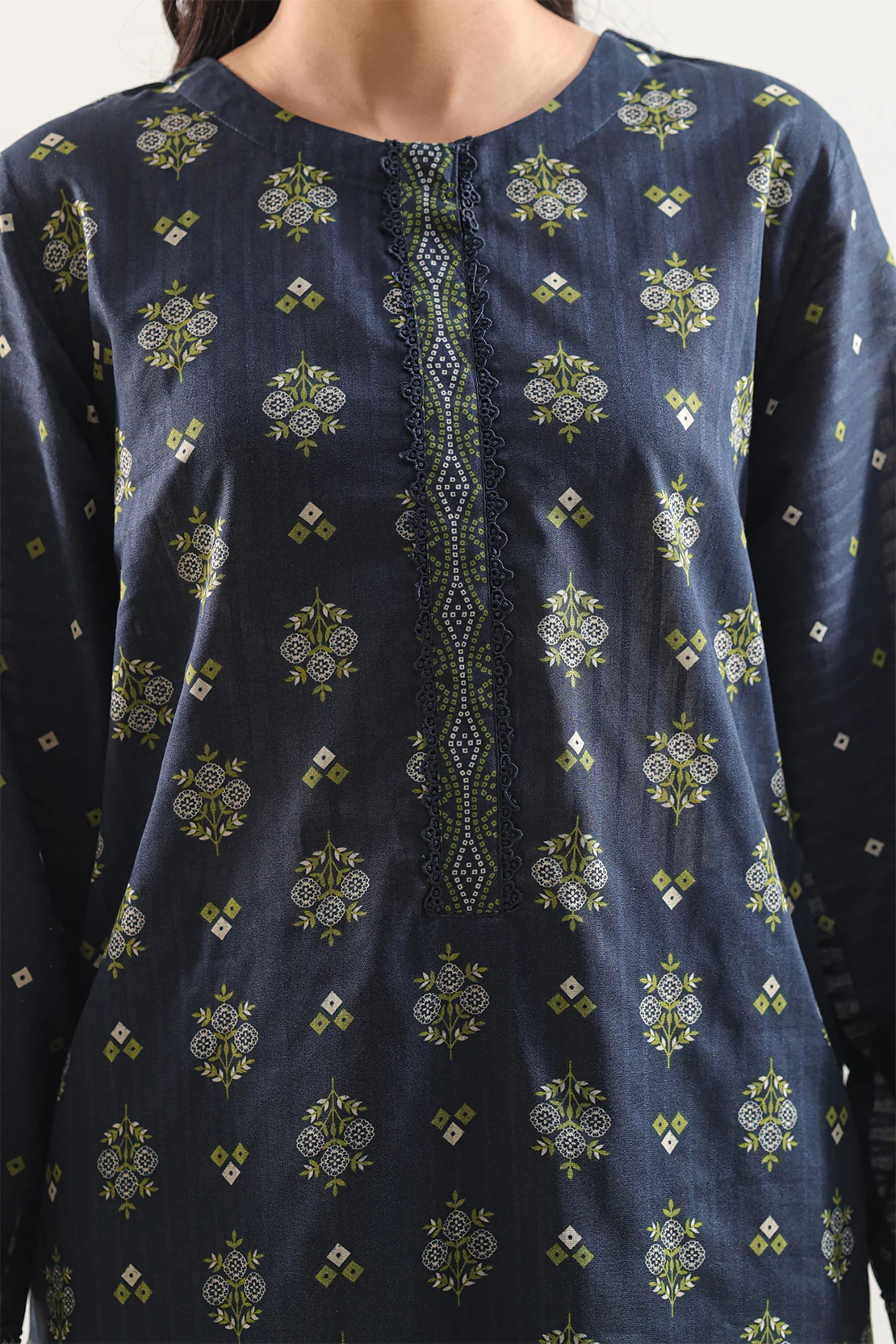 Printed Lawn Stitched 3 Piece - Image 2
