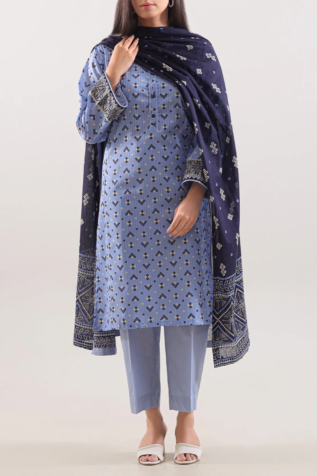 Printed Lawn Stitched 3 Piece