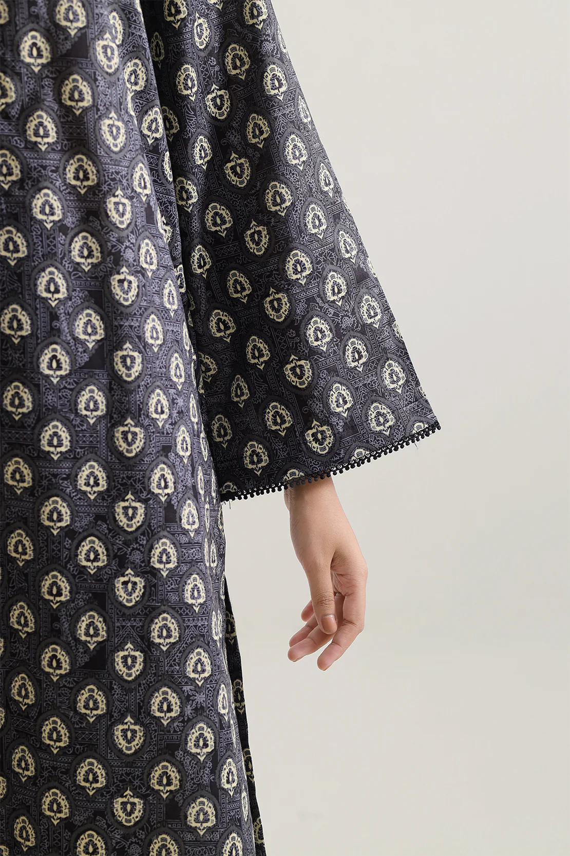 Printed Lawn Stitched 3 Piece - Image 5
