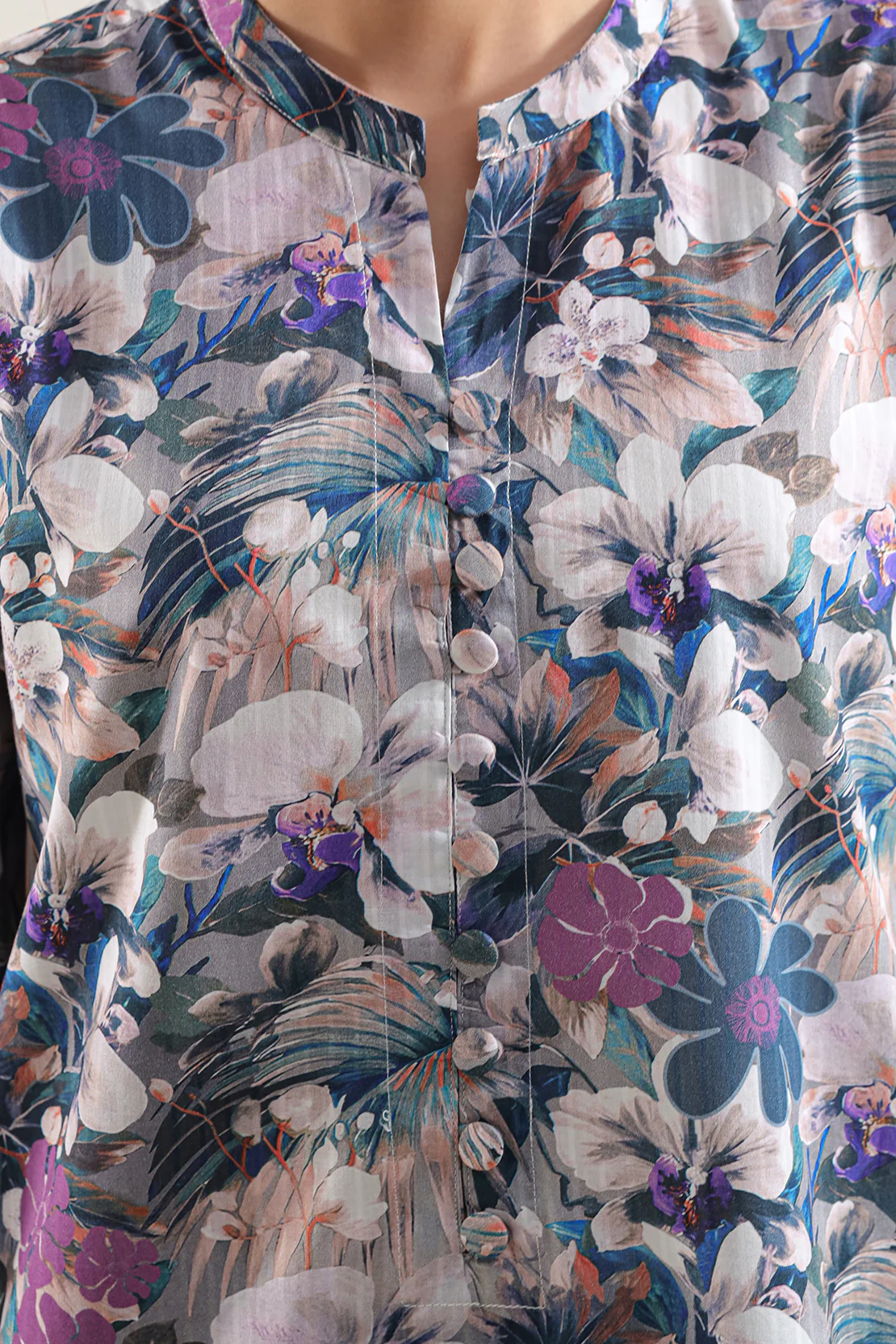 Printed Lawn Stitched Shirt - Image 4