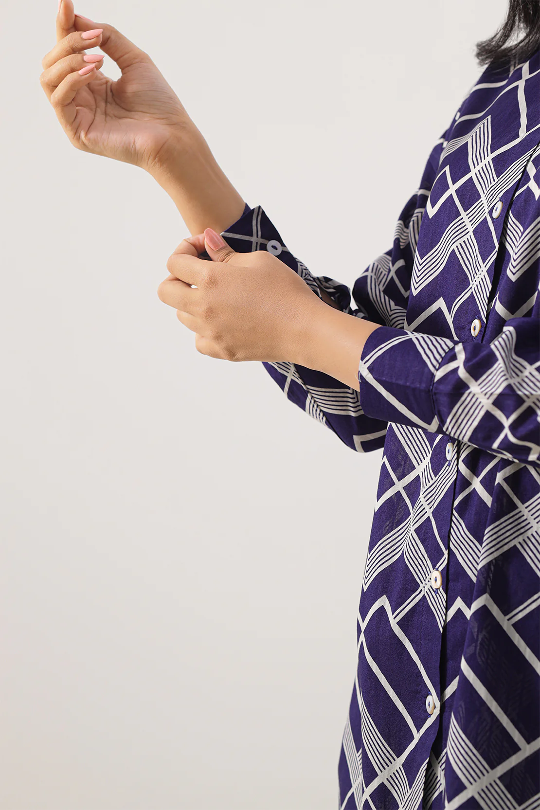 Printed Lawn Stitched Shirt - Image 4