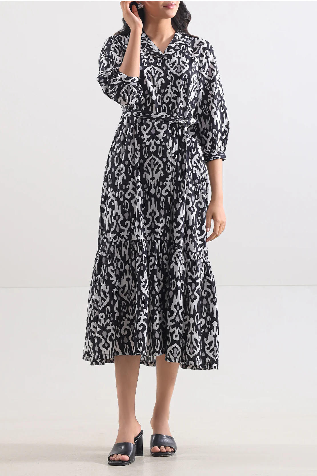 Printed Lawn Stitched Dress - Image 2