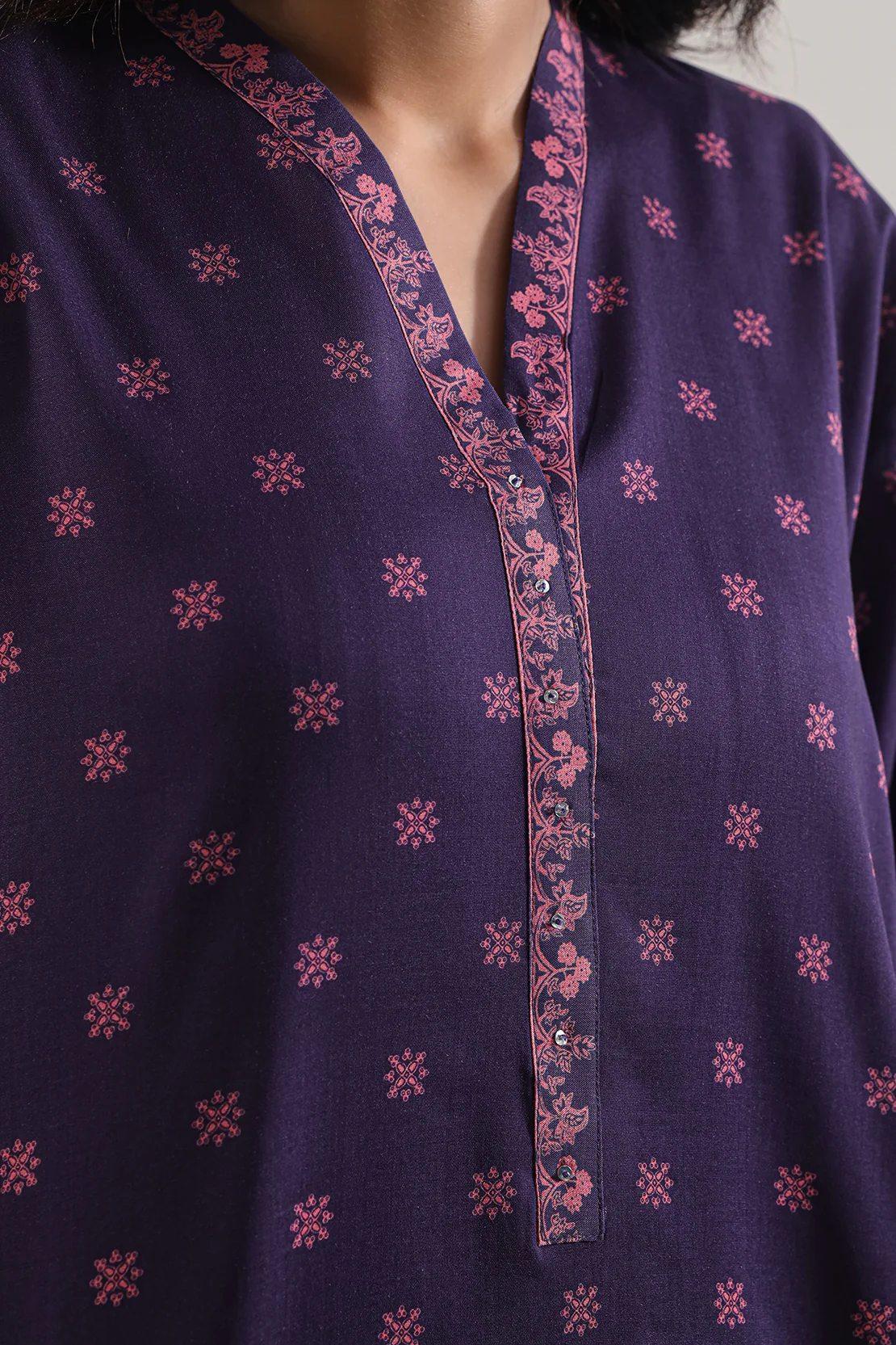 Printed Lawn Stitched Shirt - Image 4