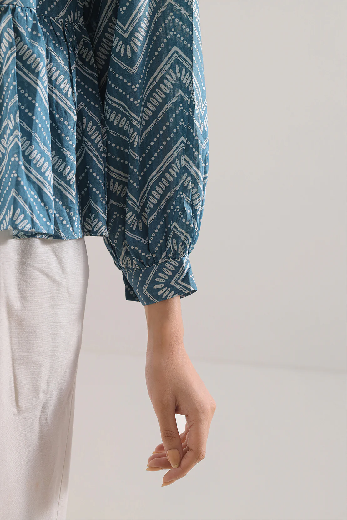 Printed Lawn Stitched Shirt - Image 4