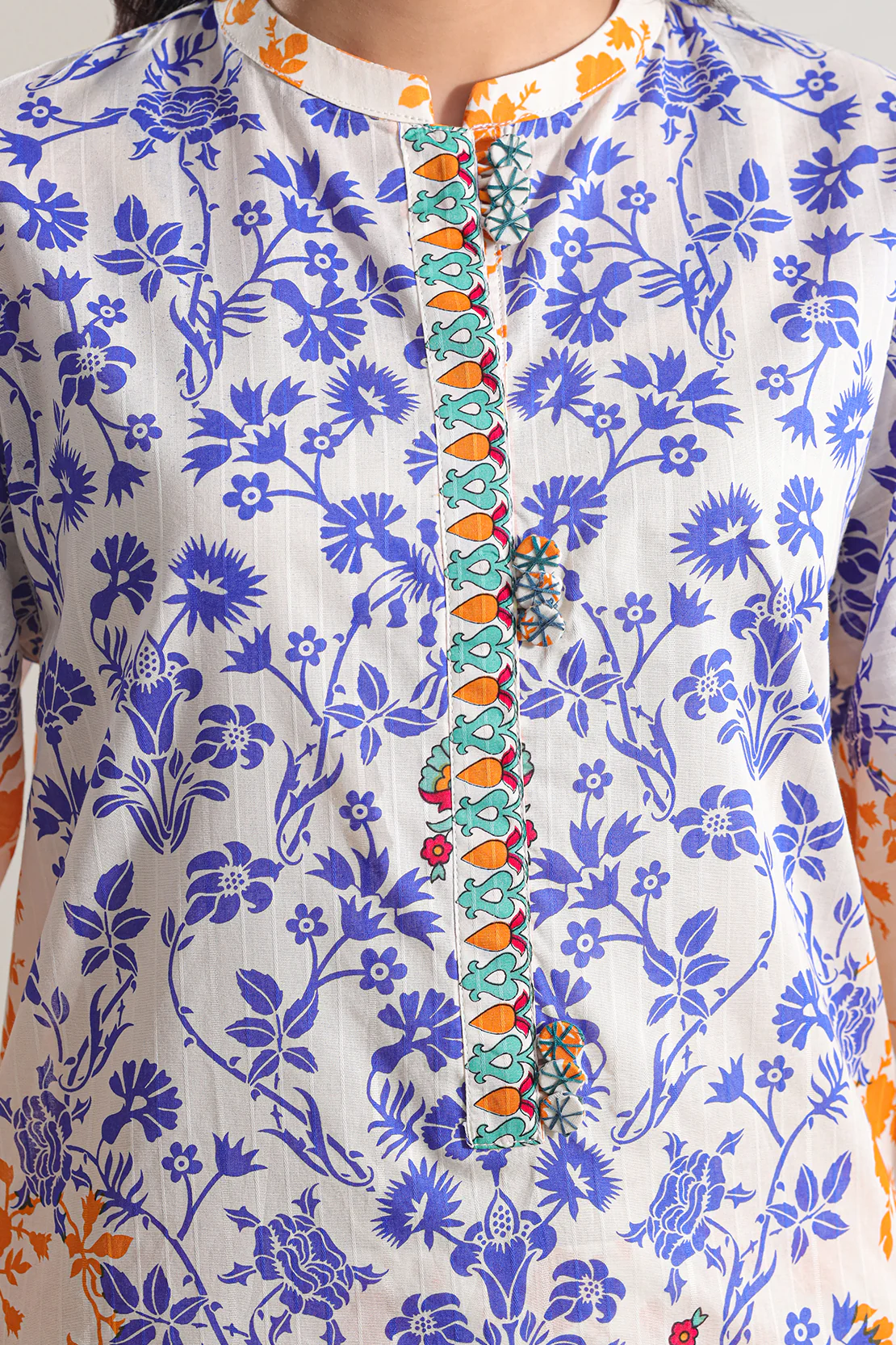 Printed Lawn Stitched Shirt - Image 4