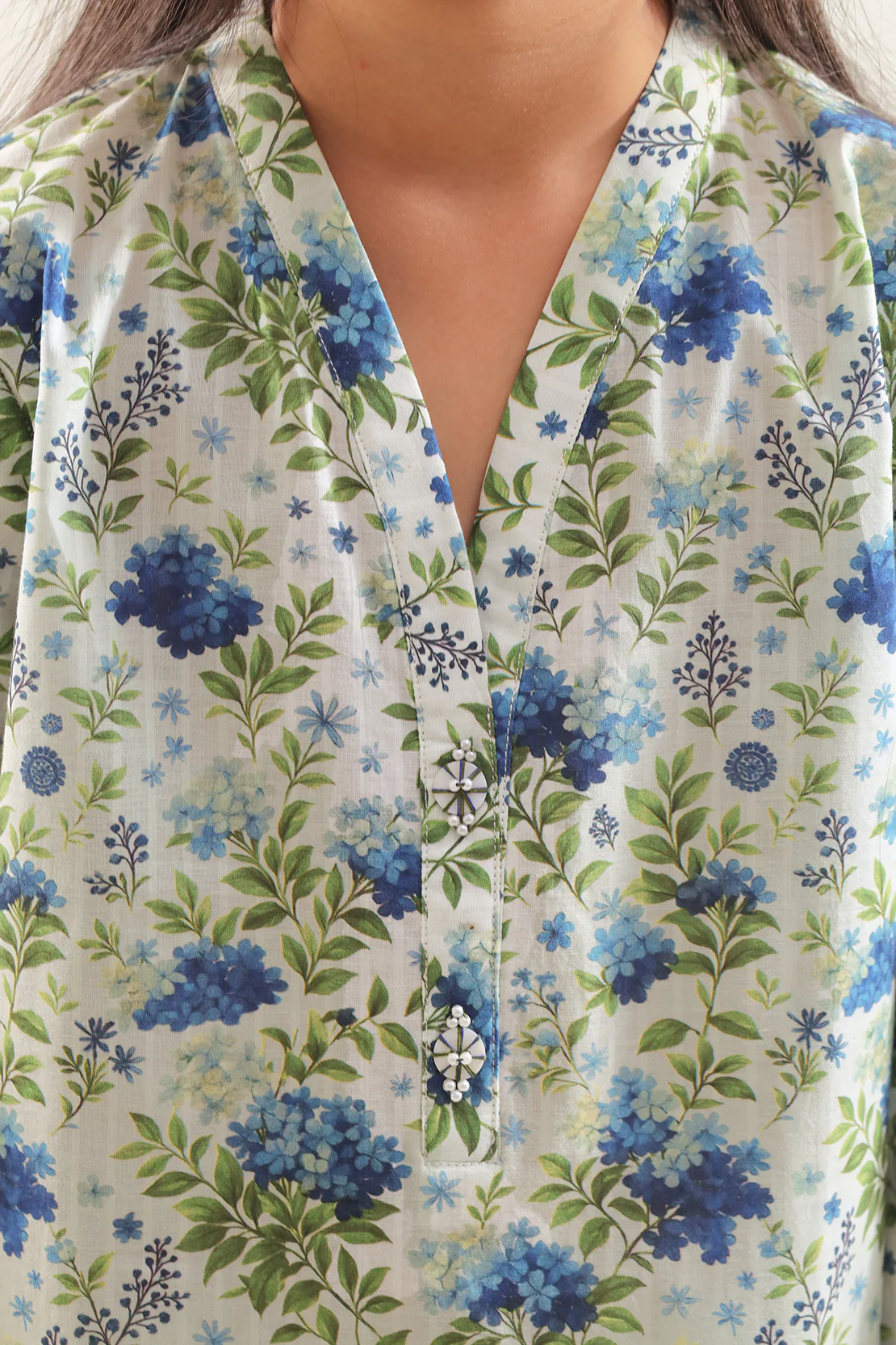 Printed Self Strip Lawn Stitched 2 Piece (Shirt/Trouser) For Kids - Image 4