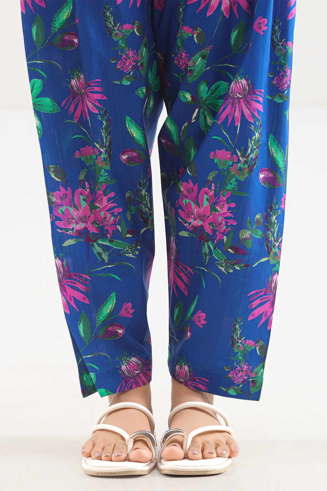 Printed Strip Lawn Pants