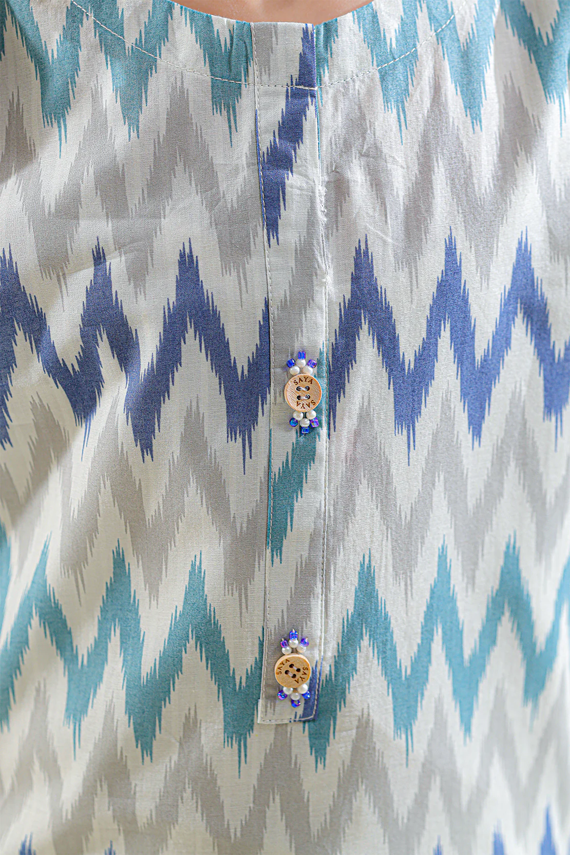 Printed Strip Lawn Stitched 2 Piece (Shirt/Trouser) For Kids - Image 4