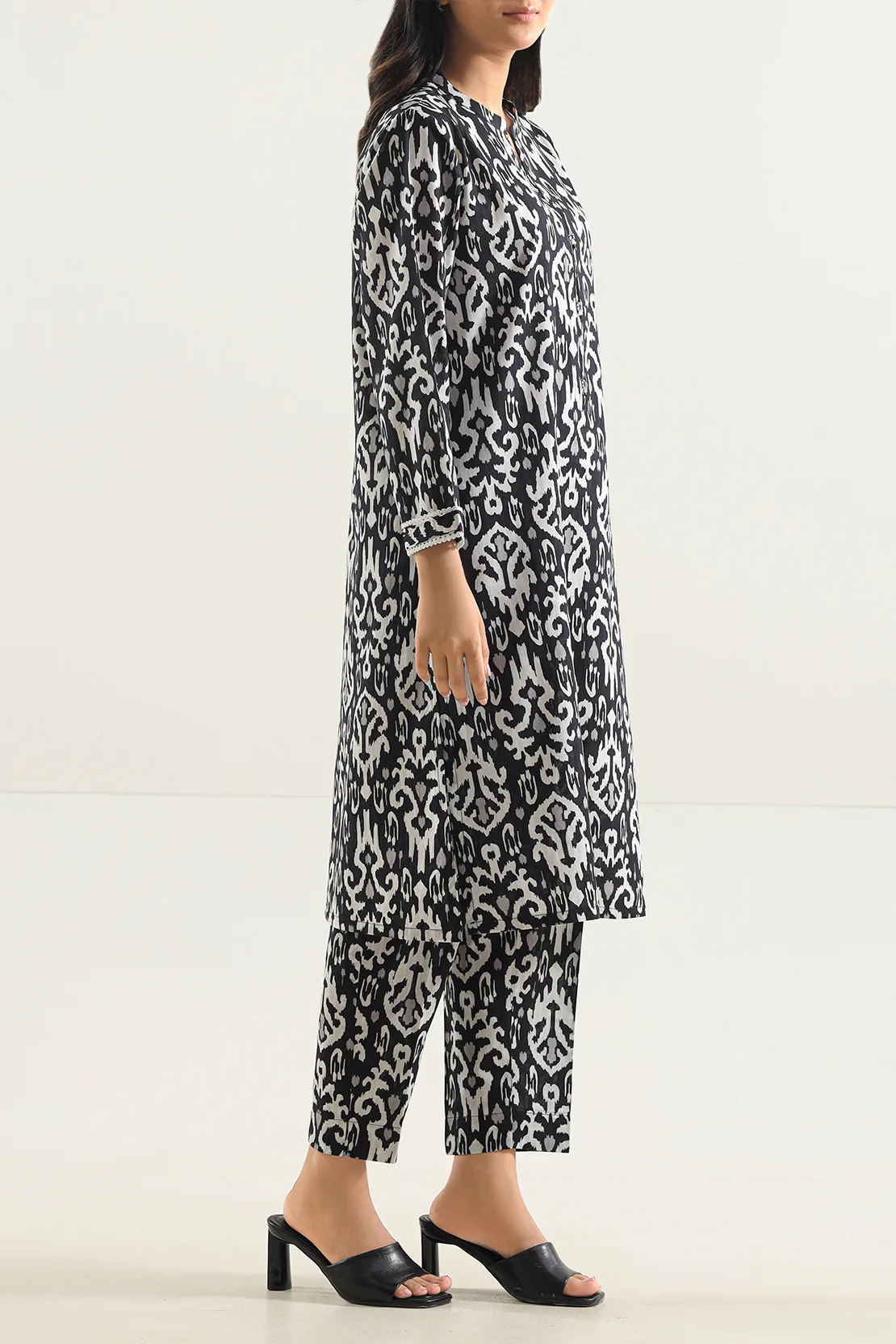 Printed Strip Lawn Stitched 2 Piece (Shirt/Trouser) - Image 2