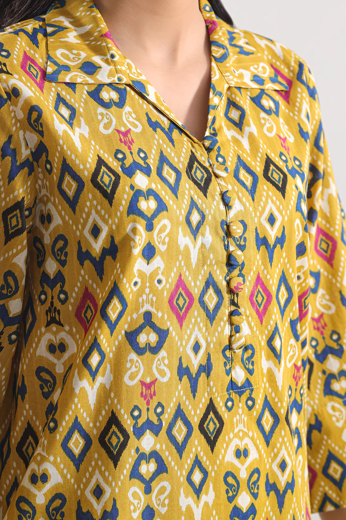 Printed Strip Lawn Stitched 2 Piece (Shirt/Trouser) - Image 5