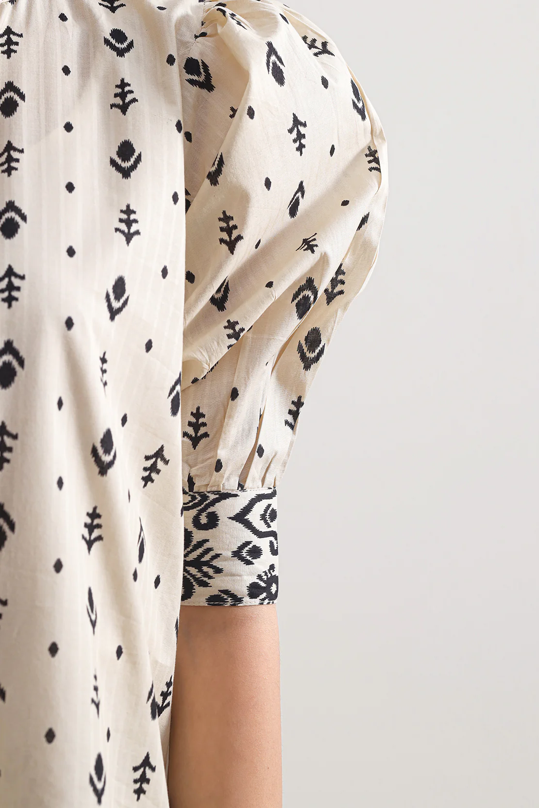 Printed Strip Lawn Stitched 2 Piece (Shirt/Trouser) - Image 5