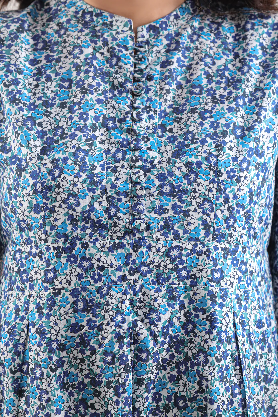 Printed Strip Lawn Stitched Dress - Image 4