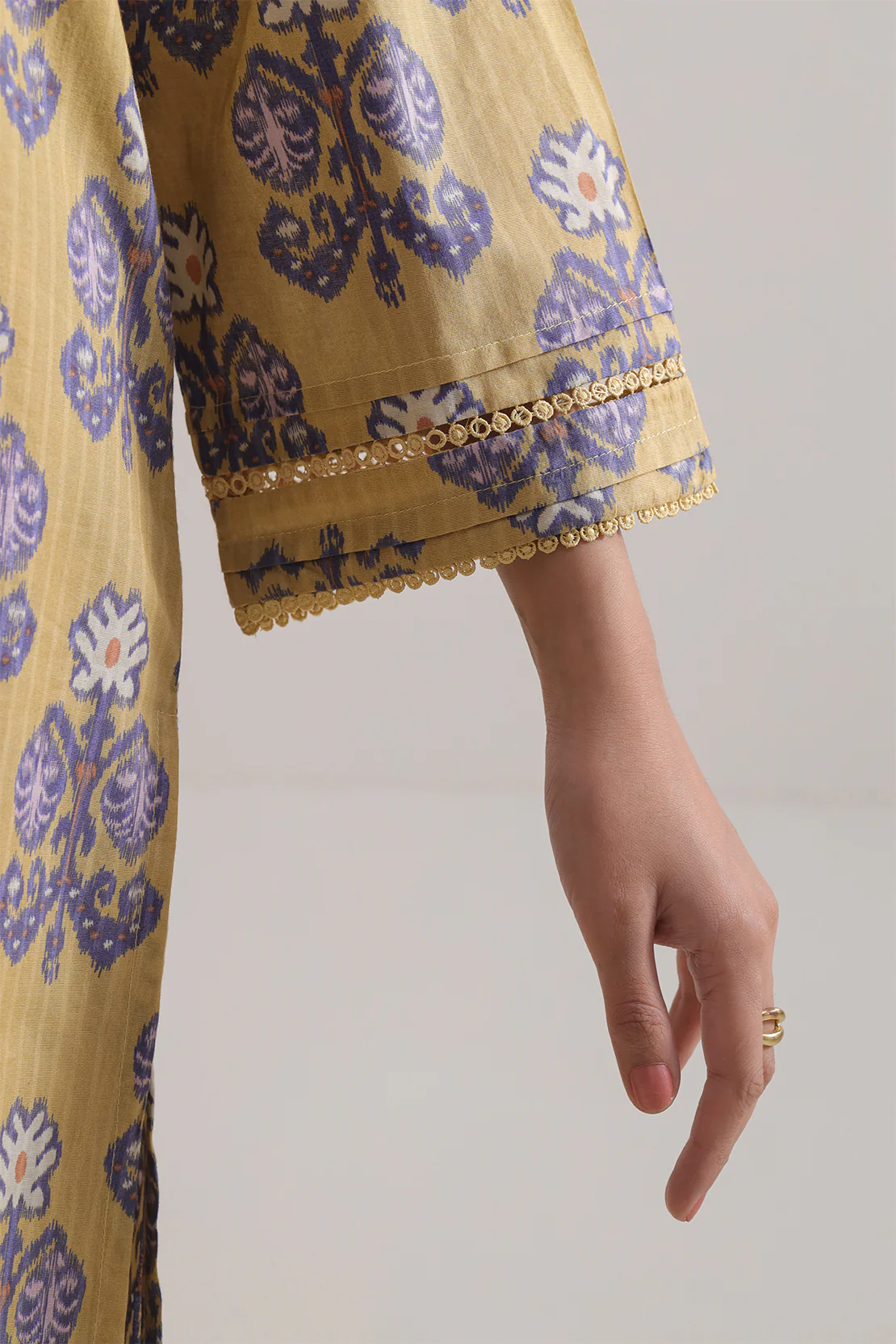 Printed Strip Lawn Stitched Shirt - Image 5